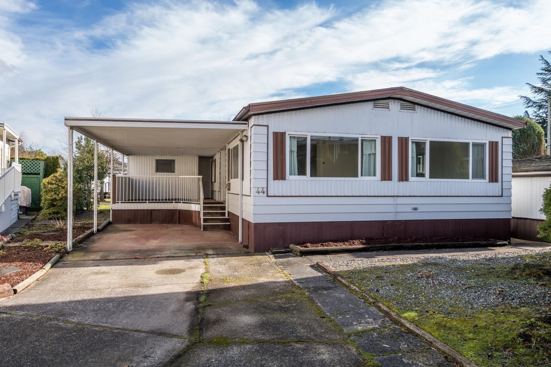 44 - 1640 162 Street, Surrey