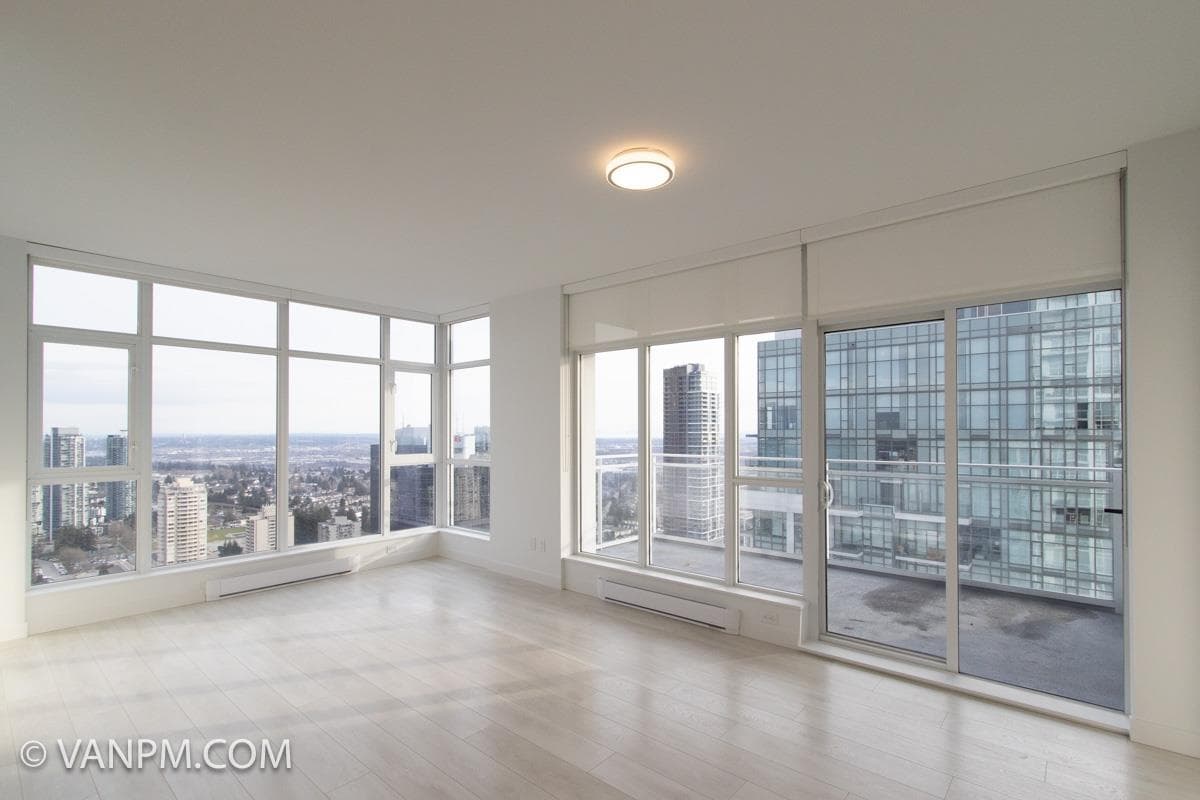 4502 - 4670 Assembly Way, Burnaby, V5H 0H3 — photo 2