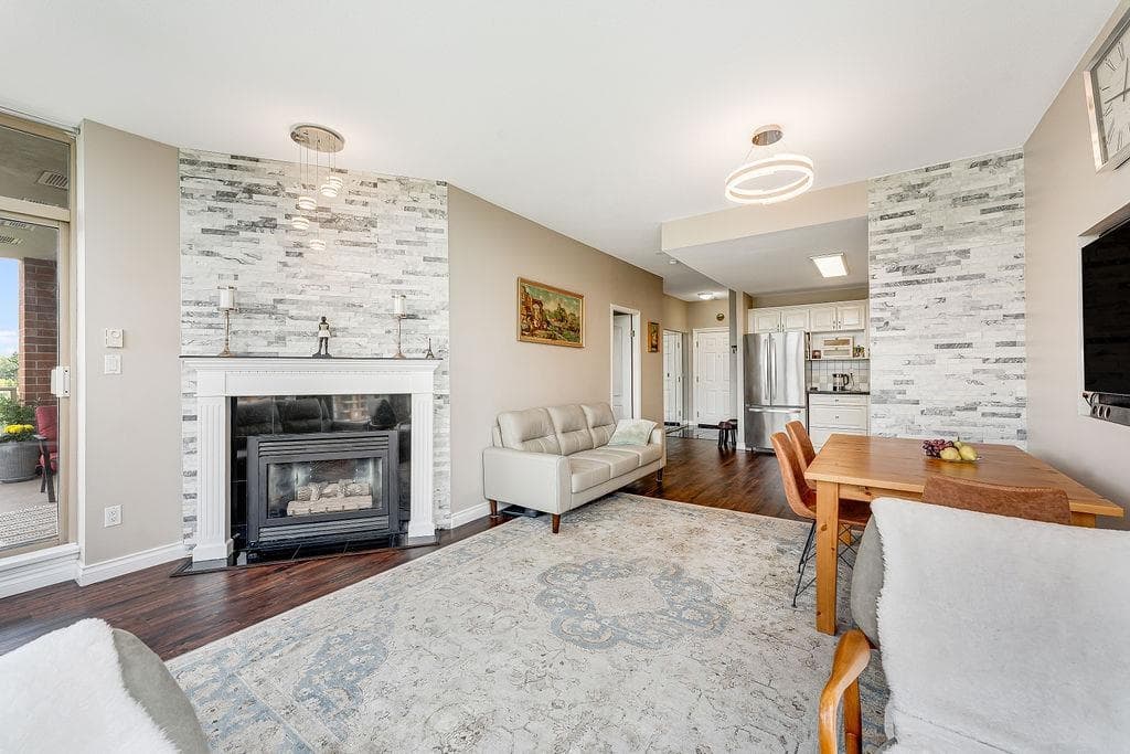 902 - 6838 Station Hill Drive, Burnaby, V3N 5A4 — photo 3