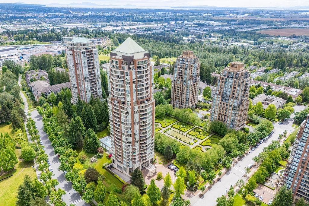 902 - 6838 Station Hill Drive, Burnaby, V3N 5A4 — photo 1