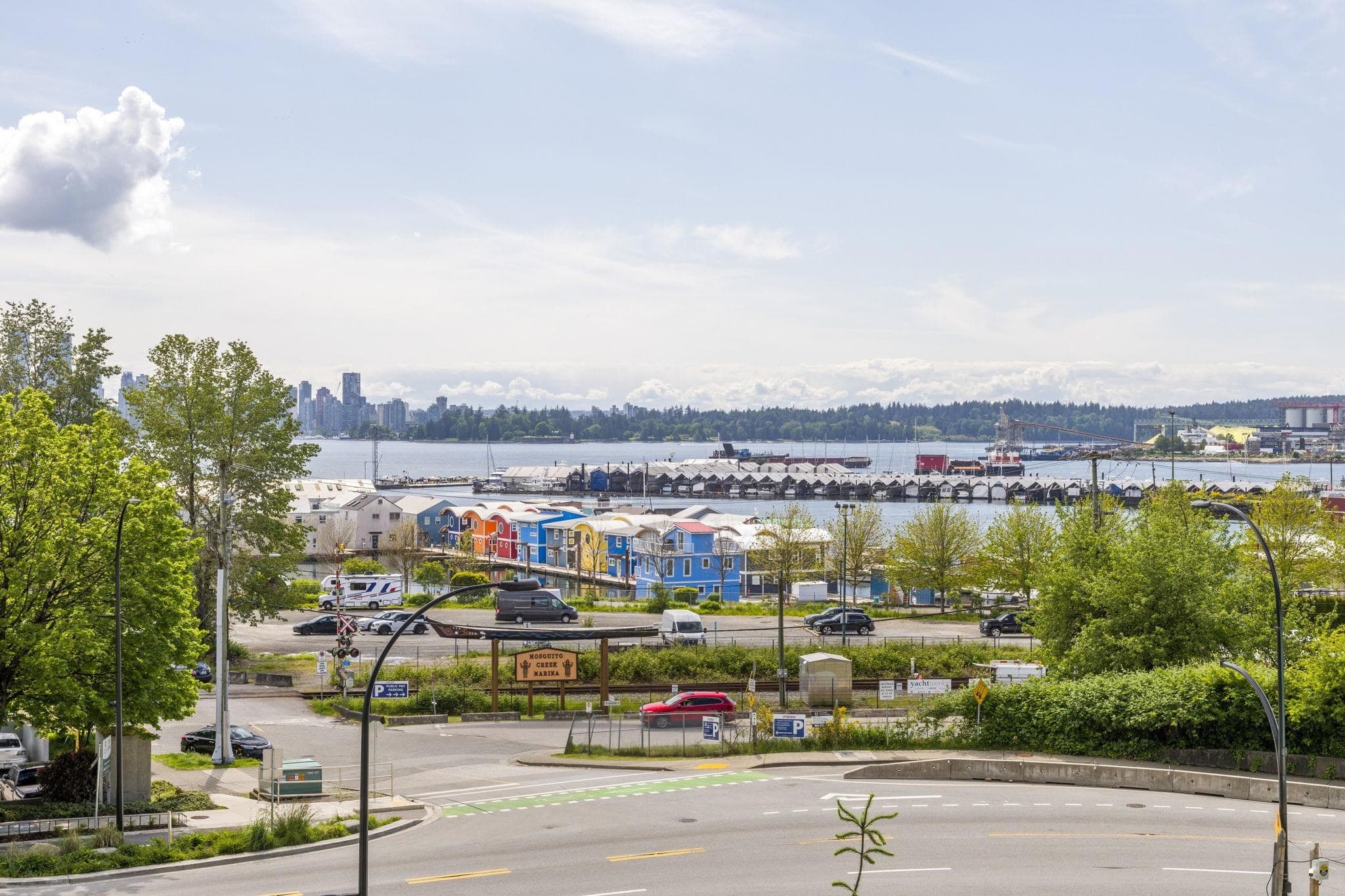 209 - 277 W 1st Street, North Vancouver, V7M 0E8 — photo 1