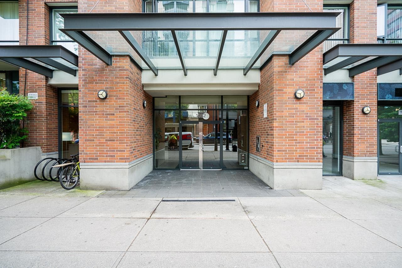 PH3 - 1082 Seymour Street, Vancouver, V6B 1X9 — photo 4