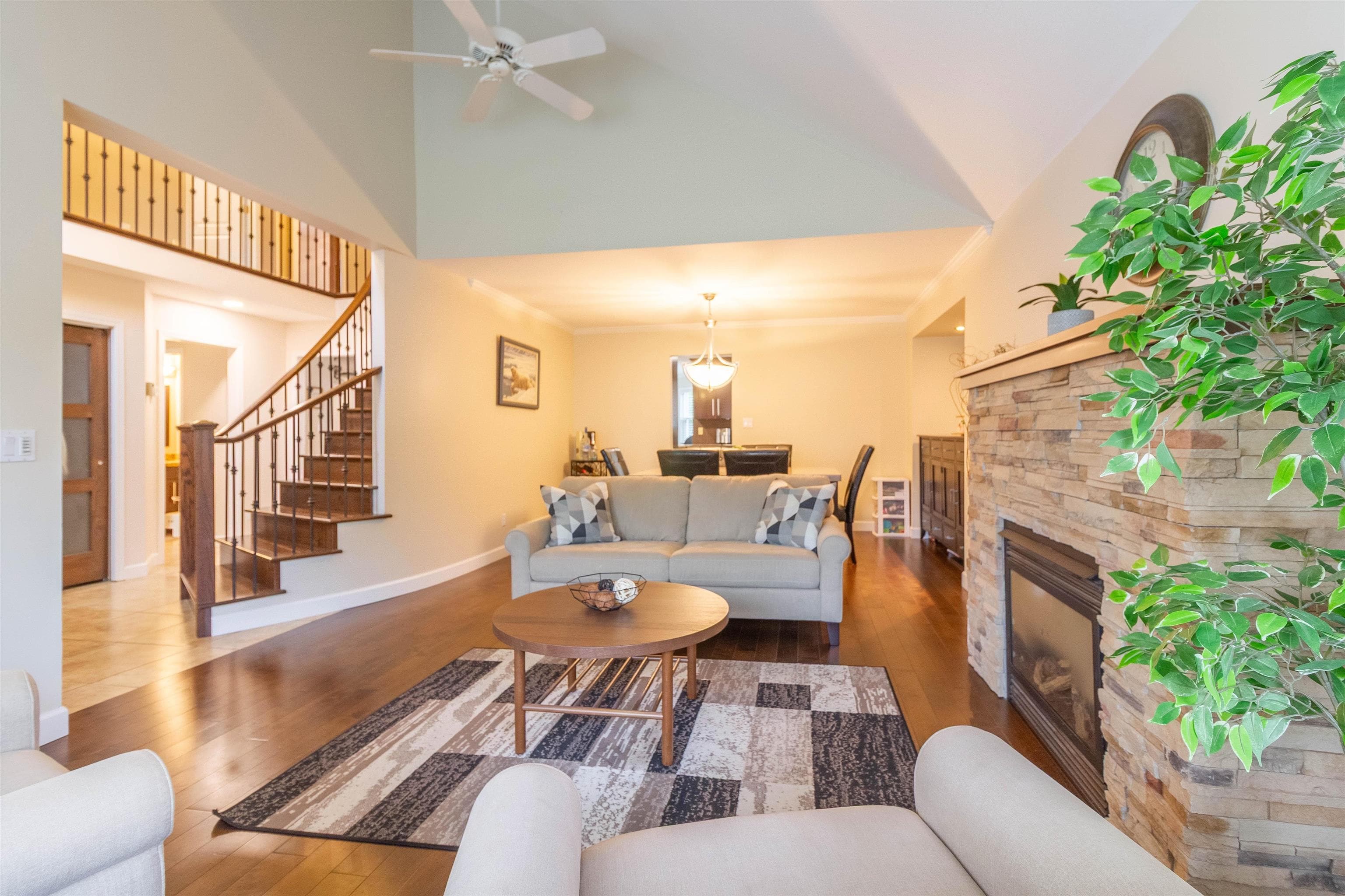 1872 Walnut Crescent, Coquitlam, V3J 7T1 — photo 5