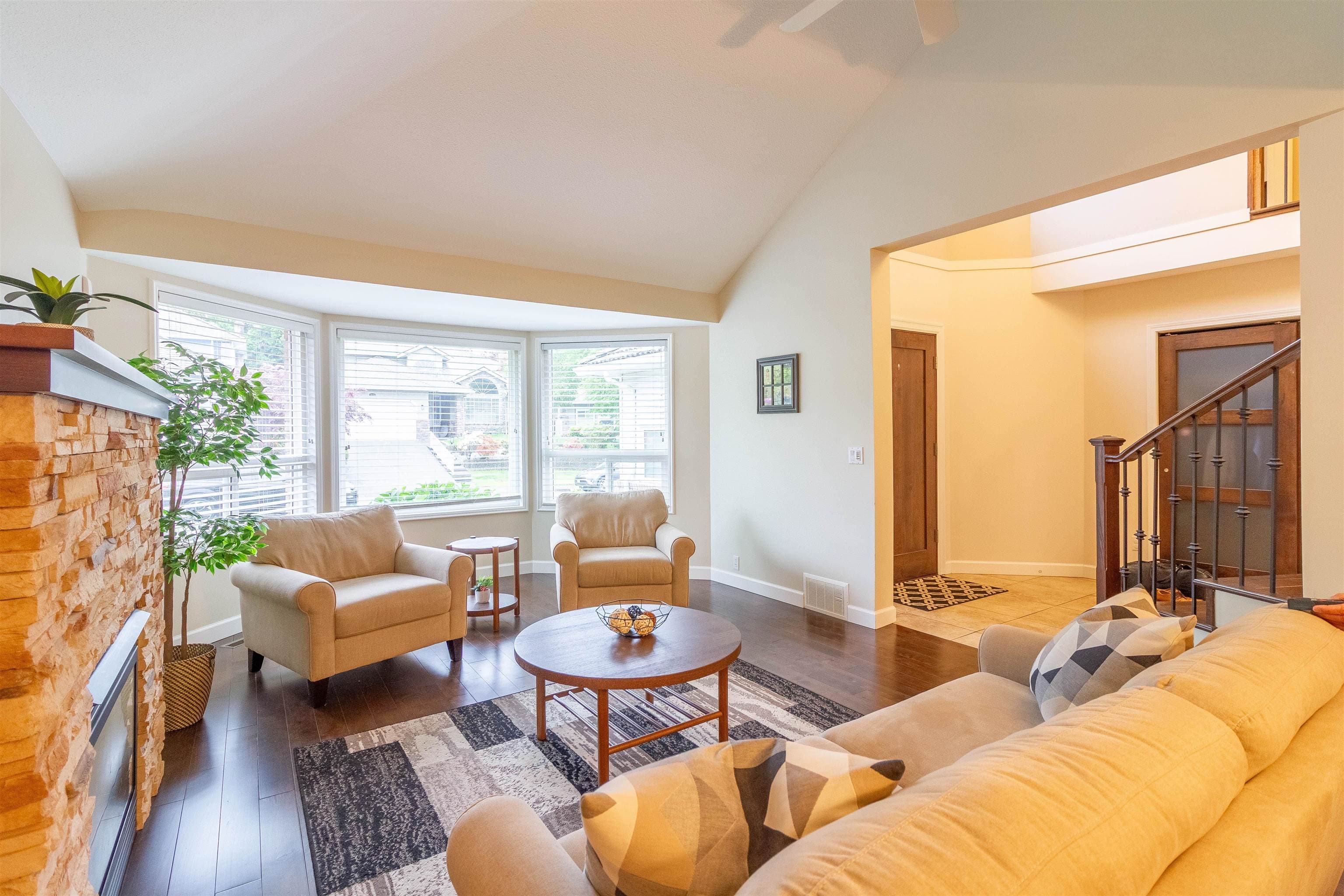 1872 Walnut Crescent, Coquitlam, V3J 7T1 — photo 4