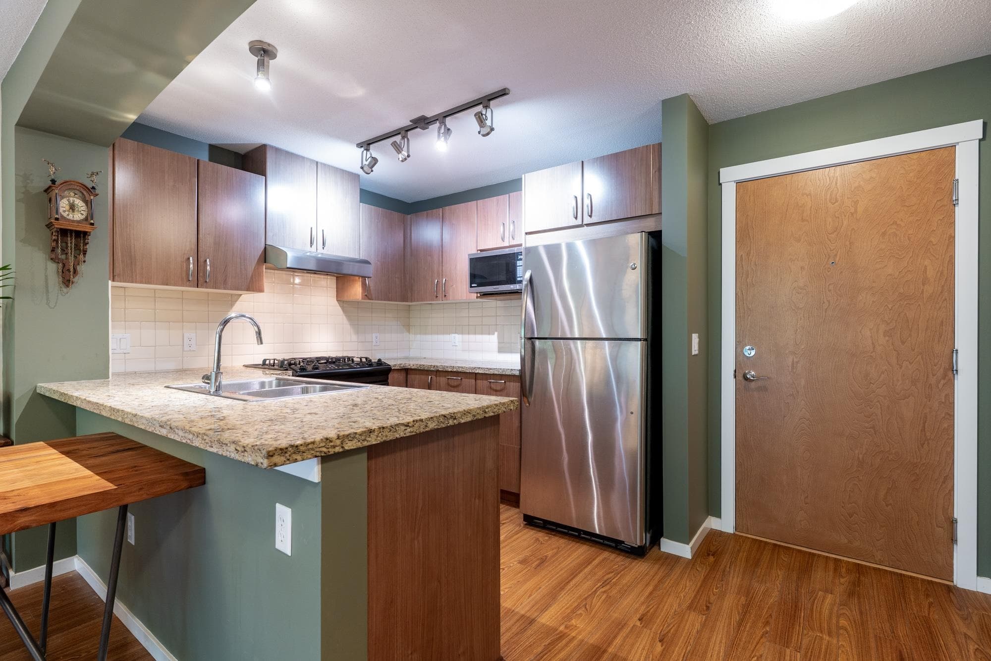411 - 3082 Dayanee Springs Boulevard, Coquitlam, V3E 0A3 — photo 3