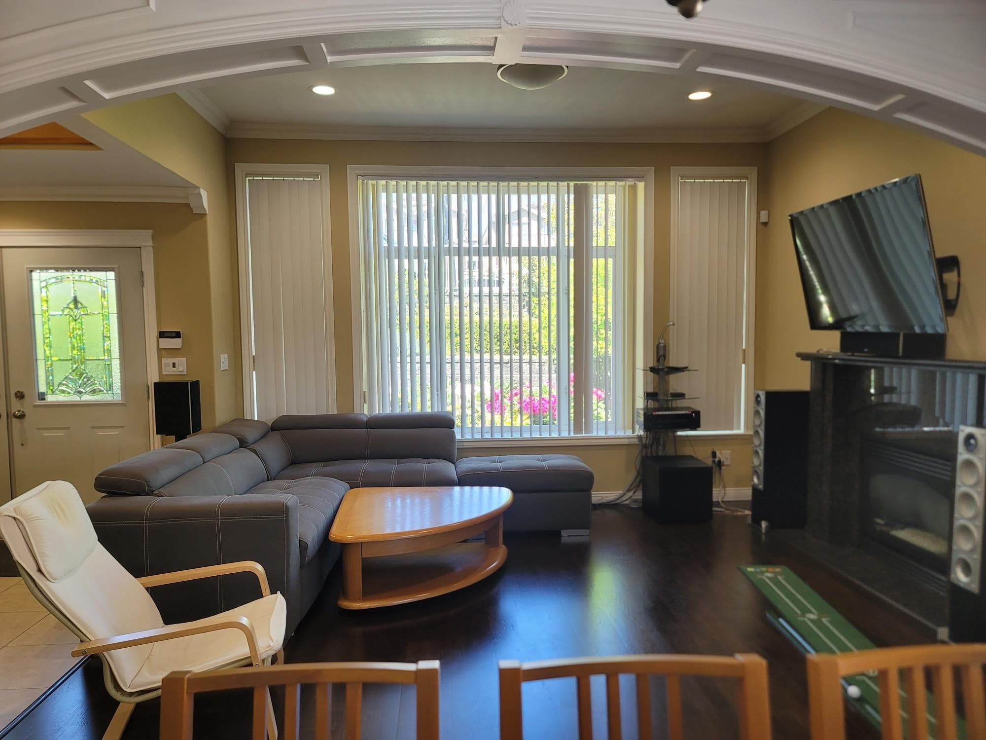3330 Douglas Road, Burnaby, V5G 3N9 — photo 5