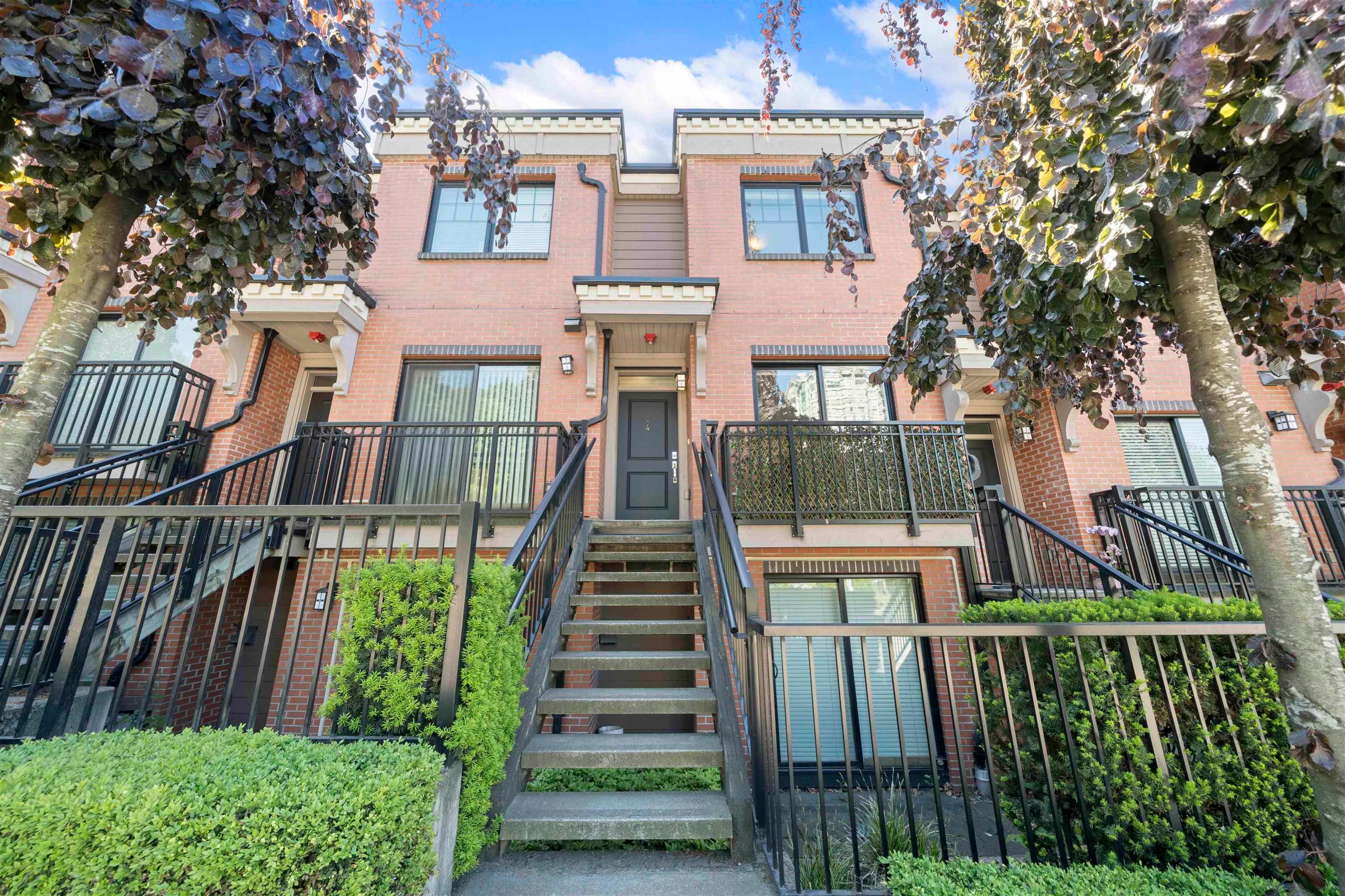 4 - 838 Royal Avenue, New Westminster, V3M 1J9 — photo 2