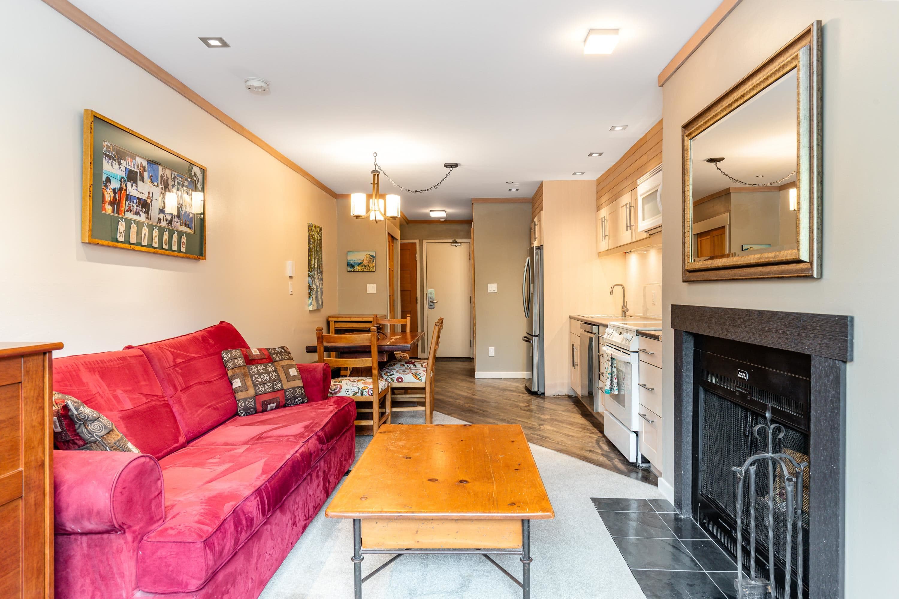 105 - 2021 Karen Crescent, Whistler, V8E 0H1 — photo 3