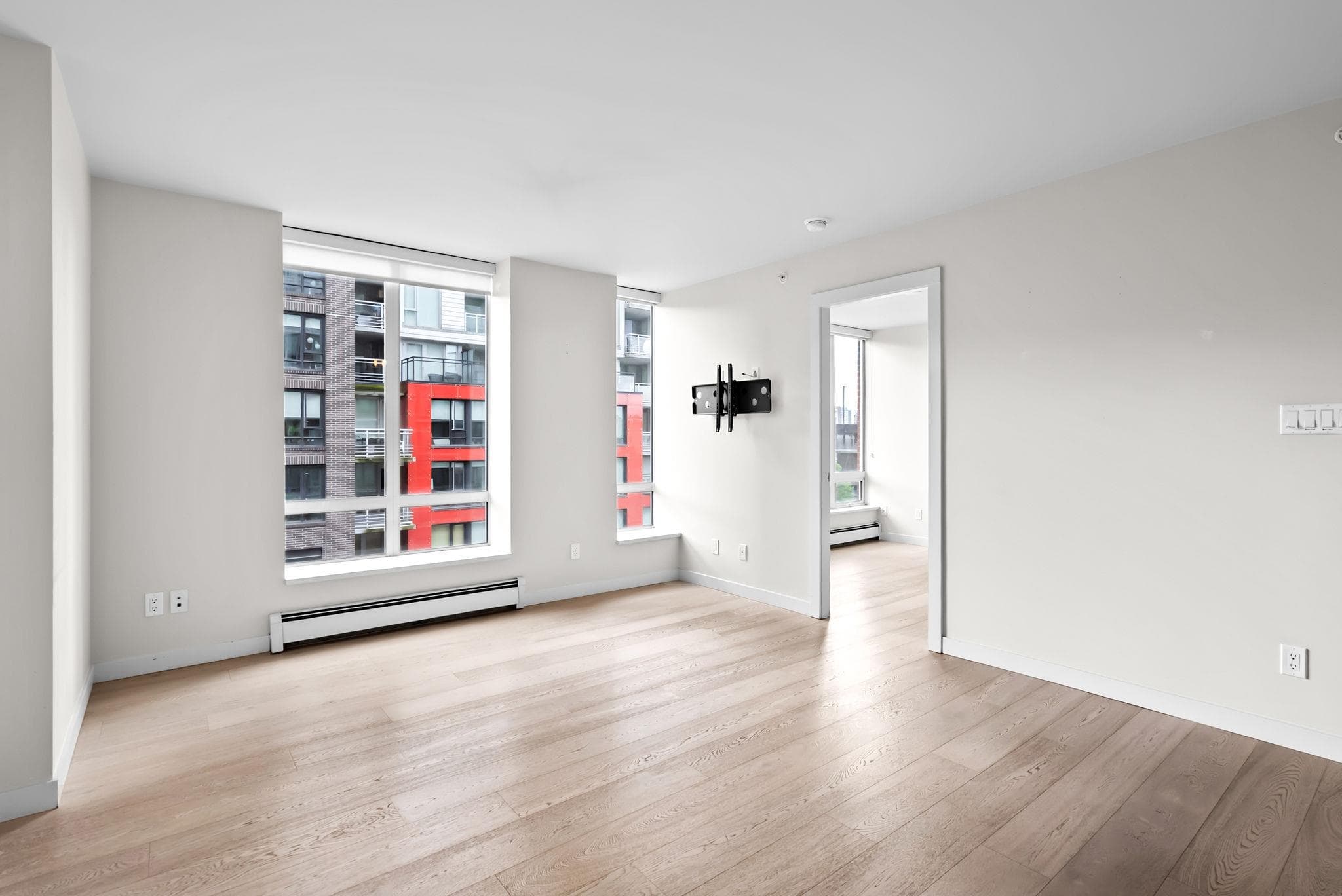 512 - 189 Keefer Street, Vancouver, V6A 0C8 — photo 4