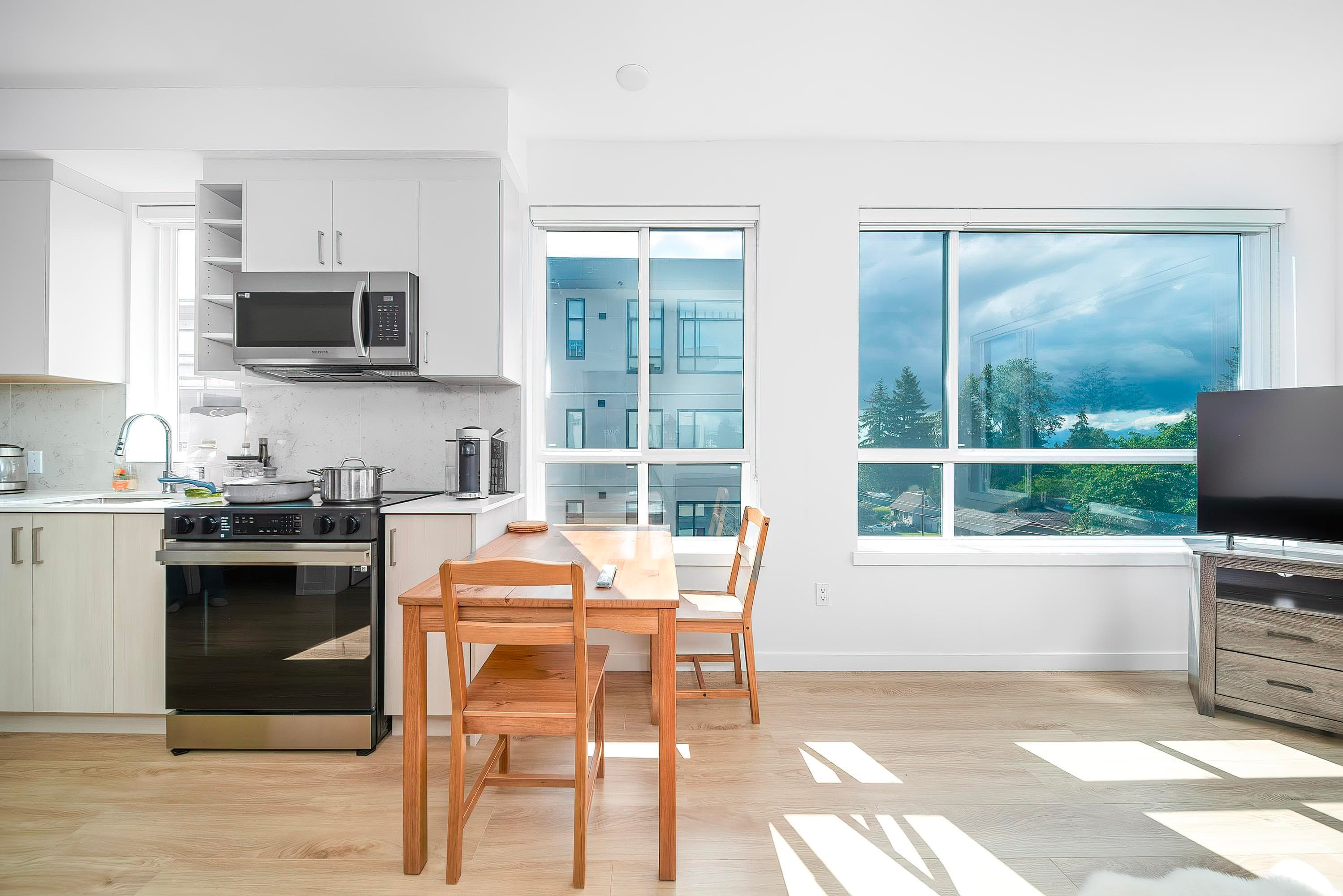511 - 13858 108 Avenue, Surrey, V3T 0T8 — photo 2