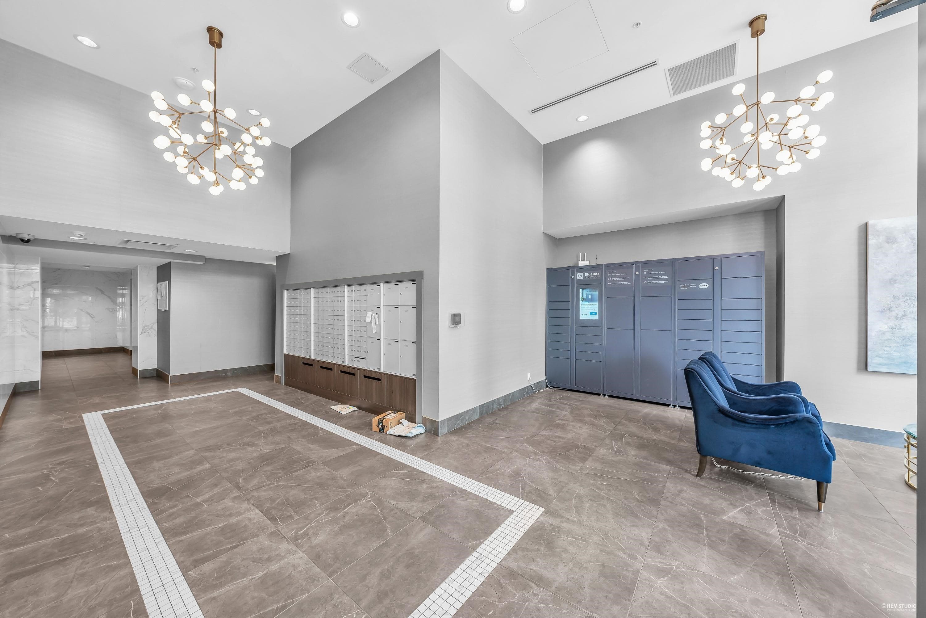 5XX - 2435 Kingsway, Vancouver, V5R 5G8 — photo 2