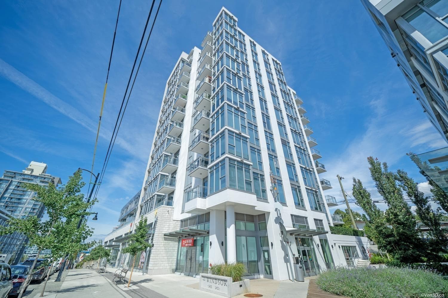 5XX - 2435 Kingsway, Vancouver, V5R 5G8 — photo 1