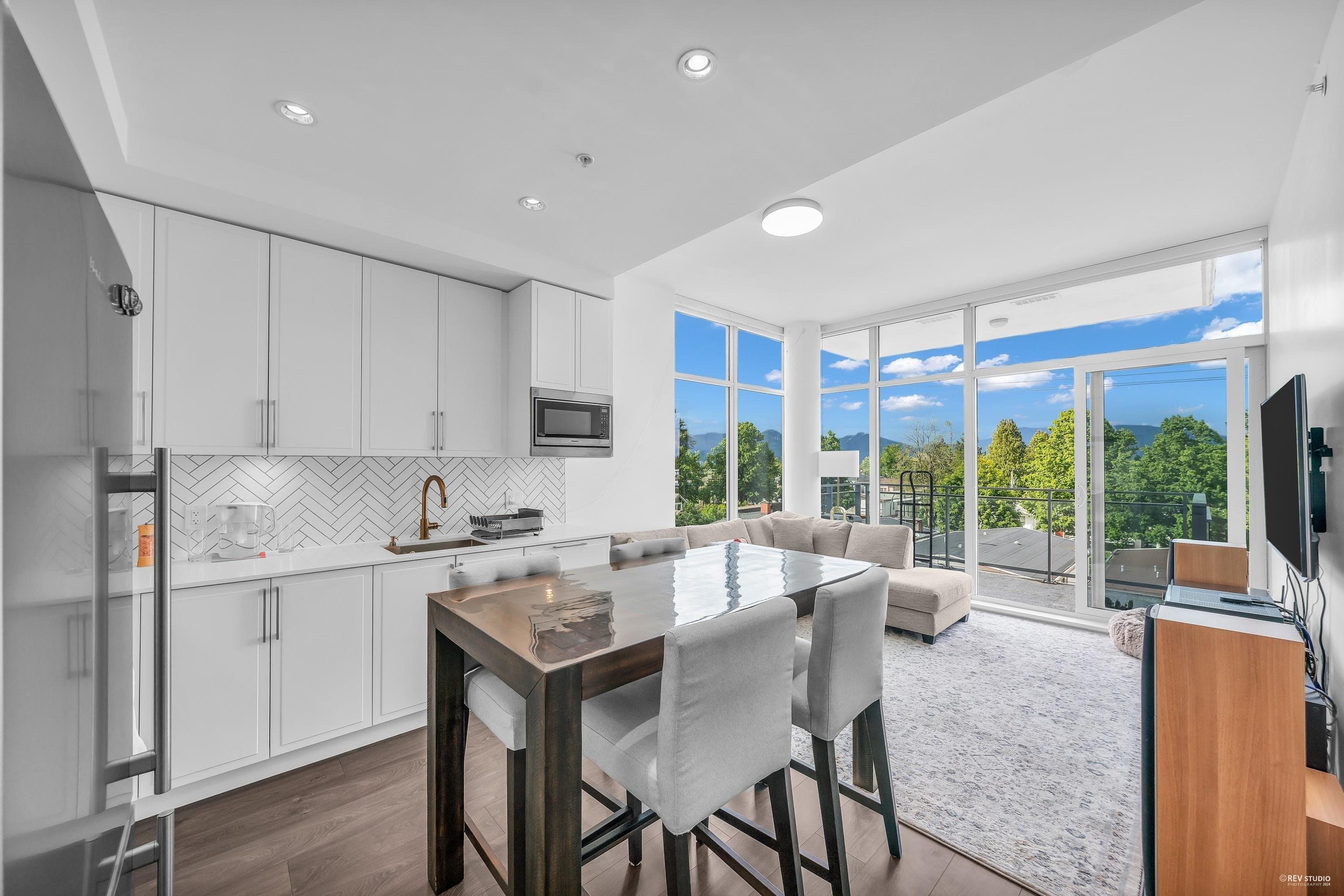5XX - 2435 Kingsway, Vancouver, V5R 5G8 — photo 5