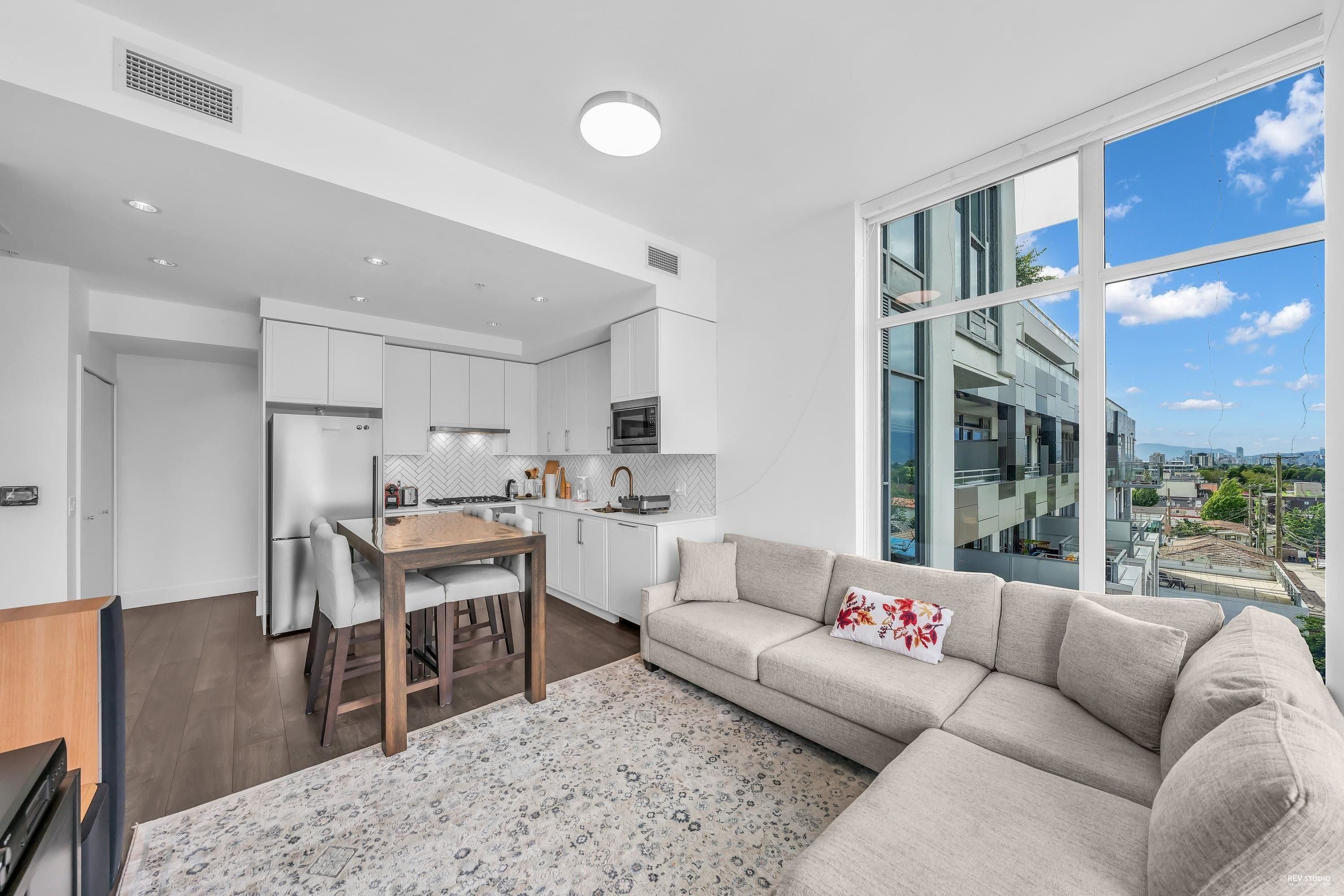 5XX - 2435 Kingsway, Vancouver, V5R 5G8 — photo 4