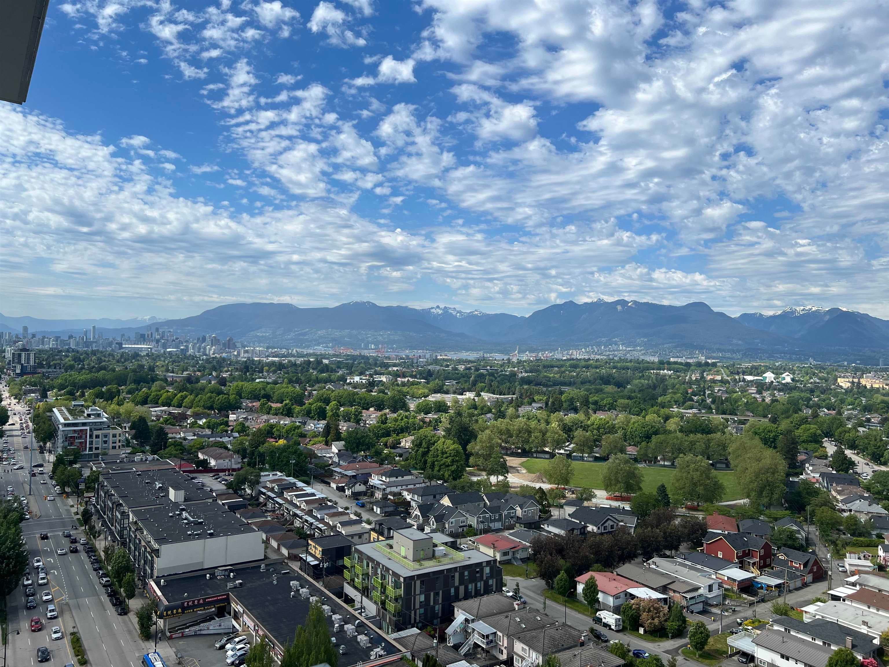 2303 - 4815 Eldorado Mews, Vancouver, V5R 0B2 — photo 2