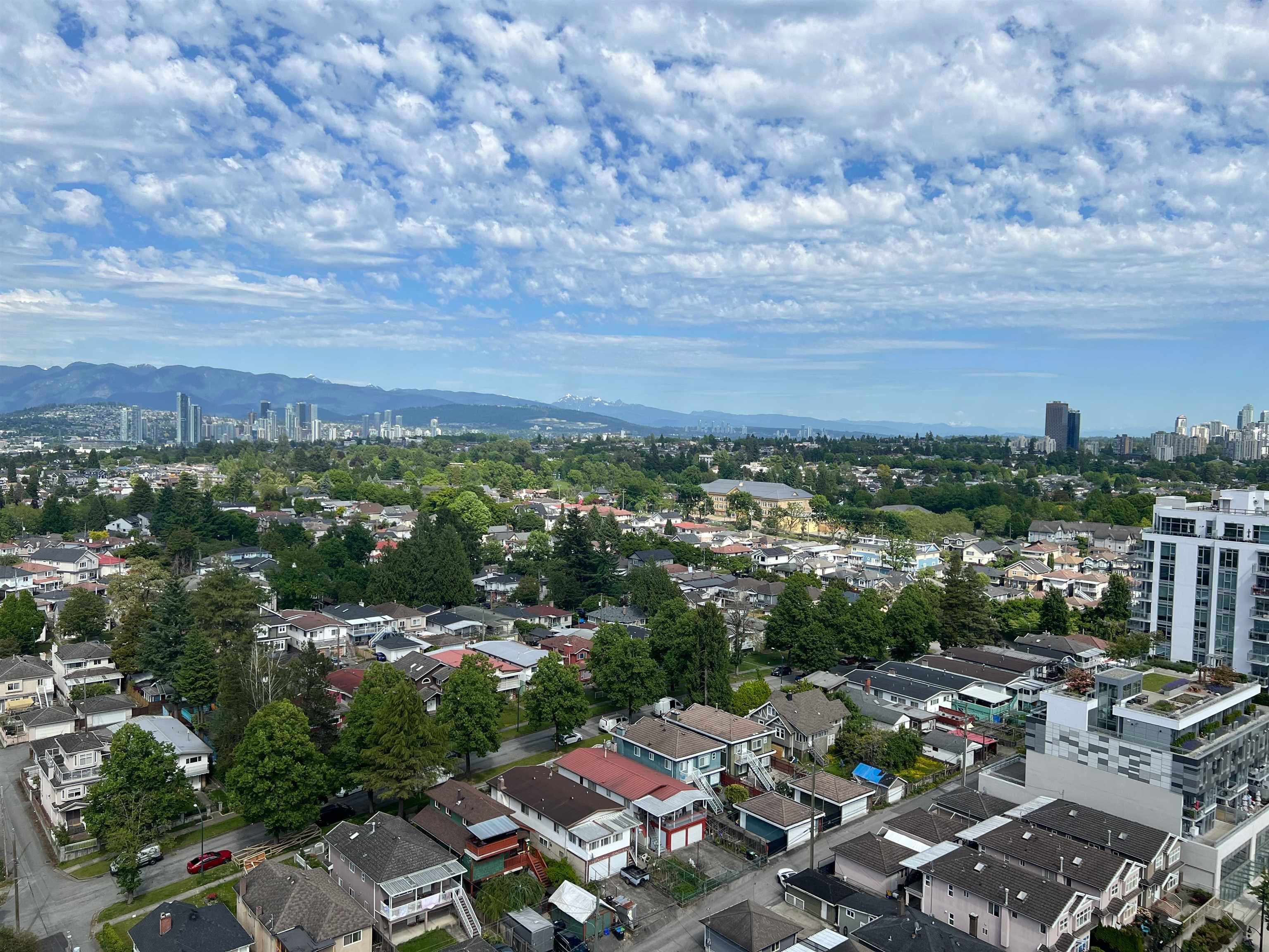 2303 - 4815 Eldorado Mews, Vancouver, V5R 0B2 — photo 3