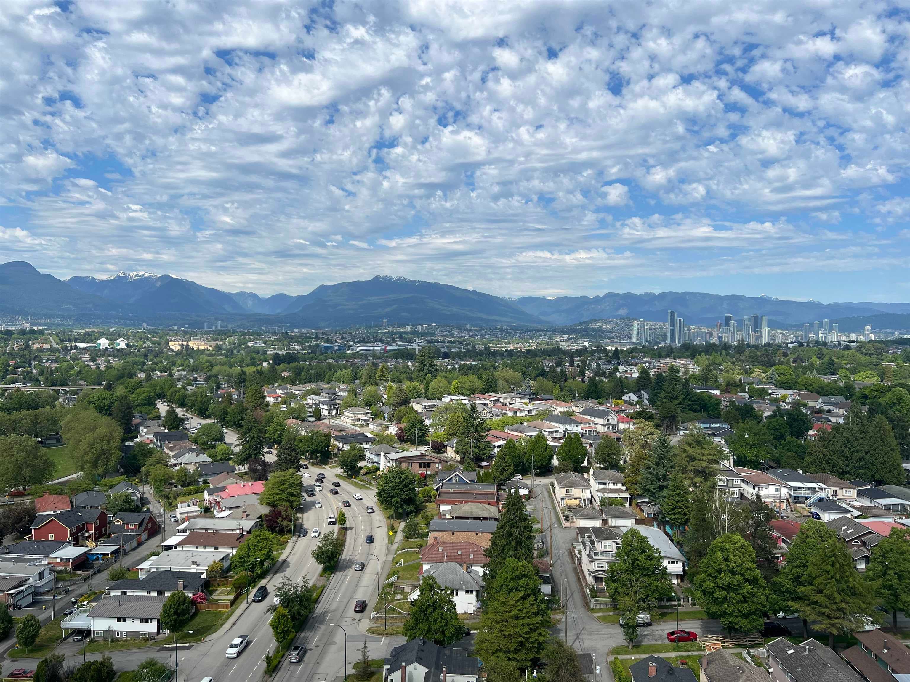 2303 - 4815 Eldorado Mews, Vancouver, V5R 0B2 — photo 1