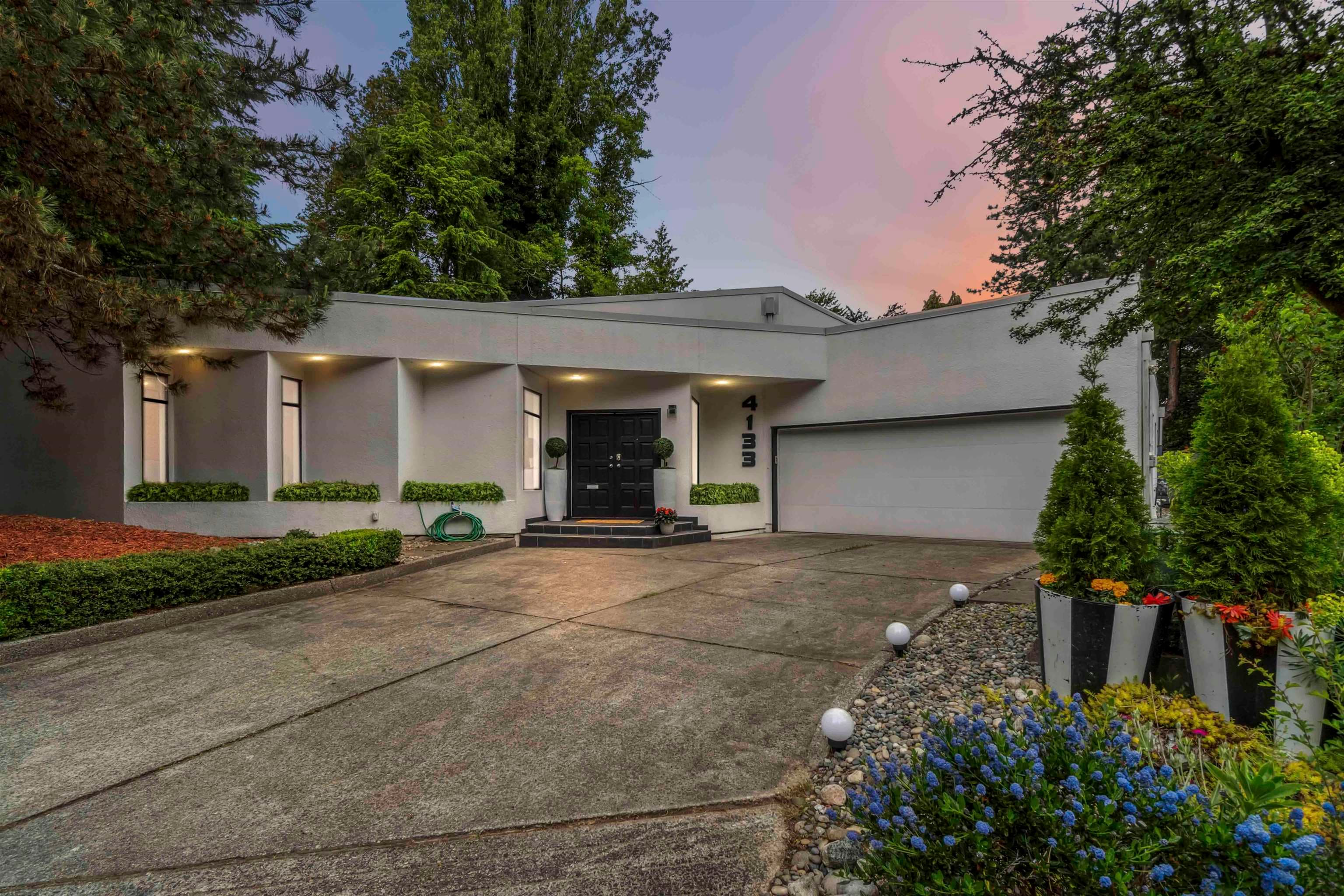 4133 Tytahun Crescent, Vancouver, V6N 3N1 — photo 2
