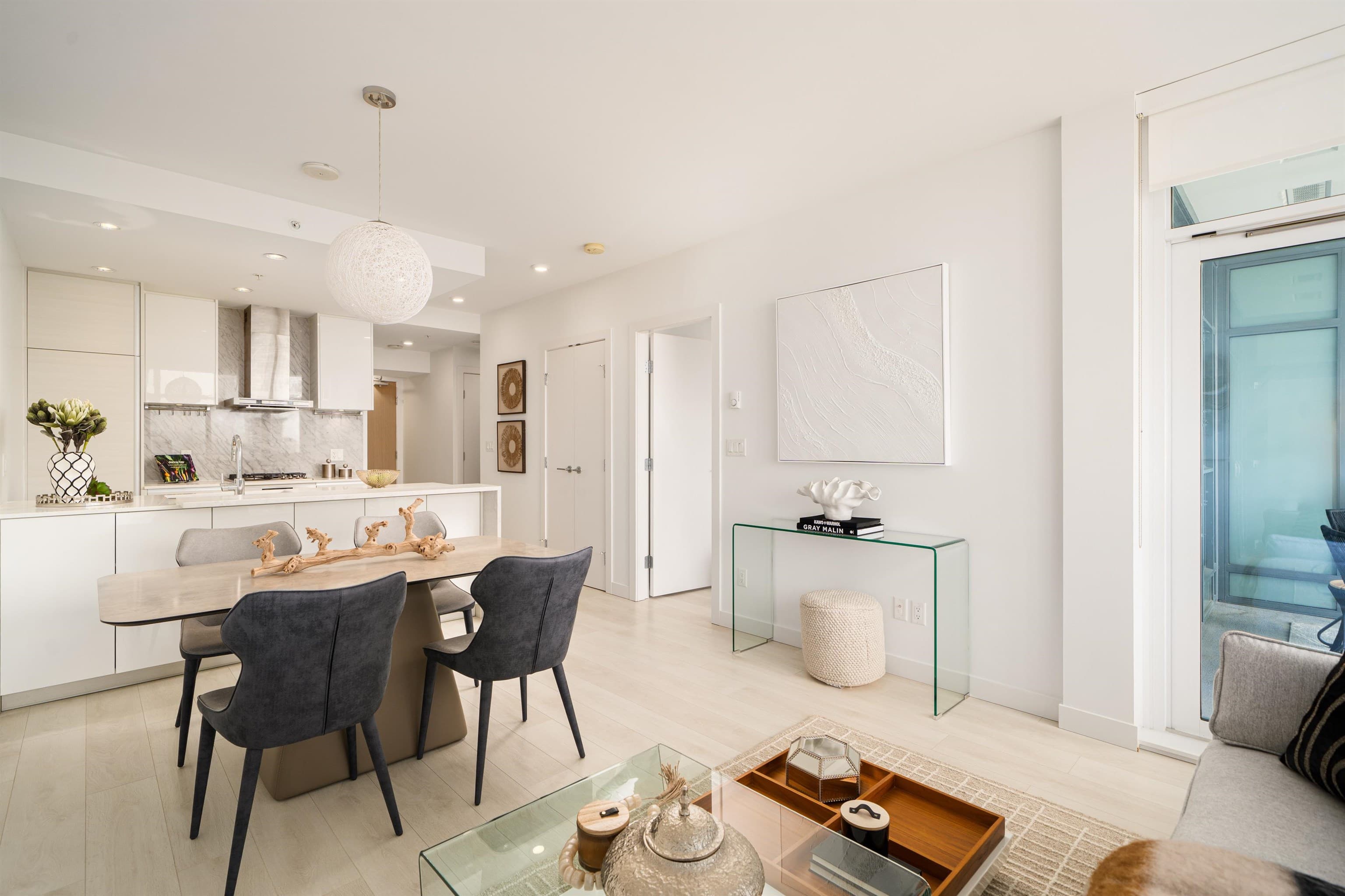1806 - 6098 Station Street, Burnaby, V5H 0H4 — photo 2
