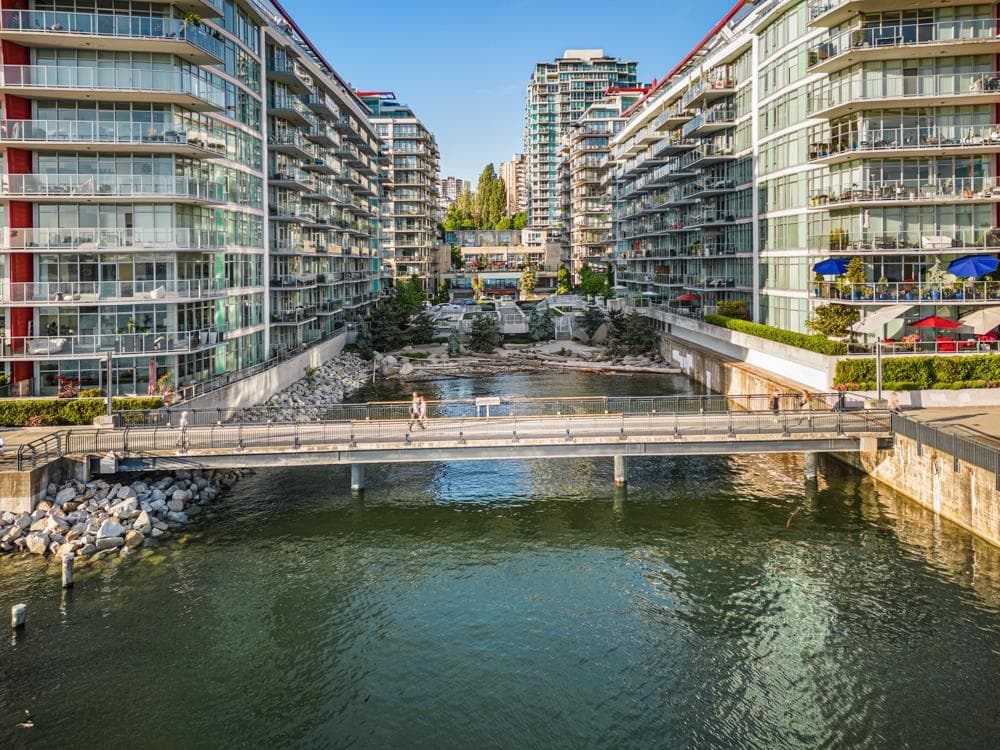 305 - 185 Victory Ship Way, North Vancouver, V7L 0G2 — photo 4