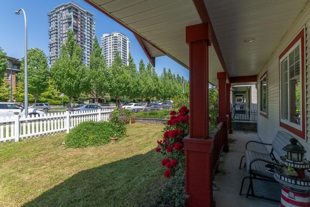 2672 Lincoln Avenue, Port Coquitlam, V3B 8E5 — photo 3
