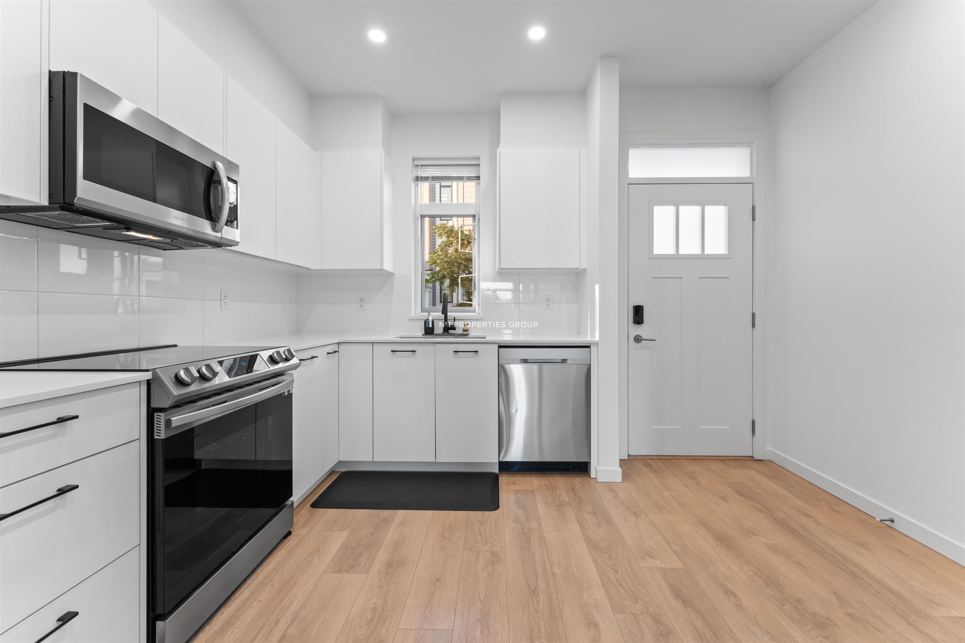 100 - 15235 Sitka Drive, Surrey, V3S 0A9 — photo 3