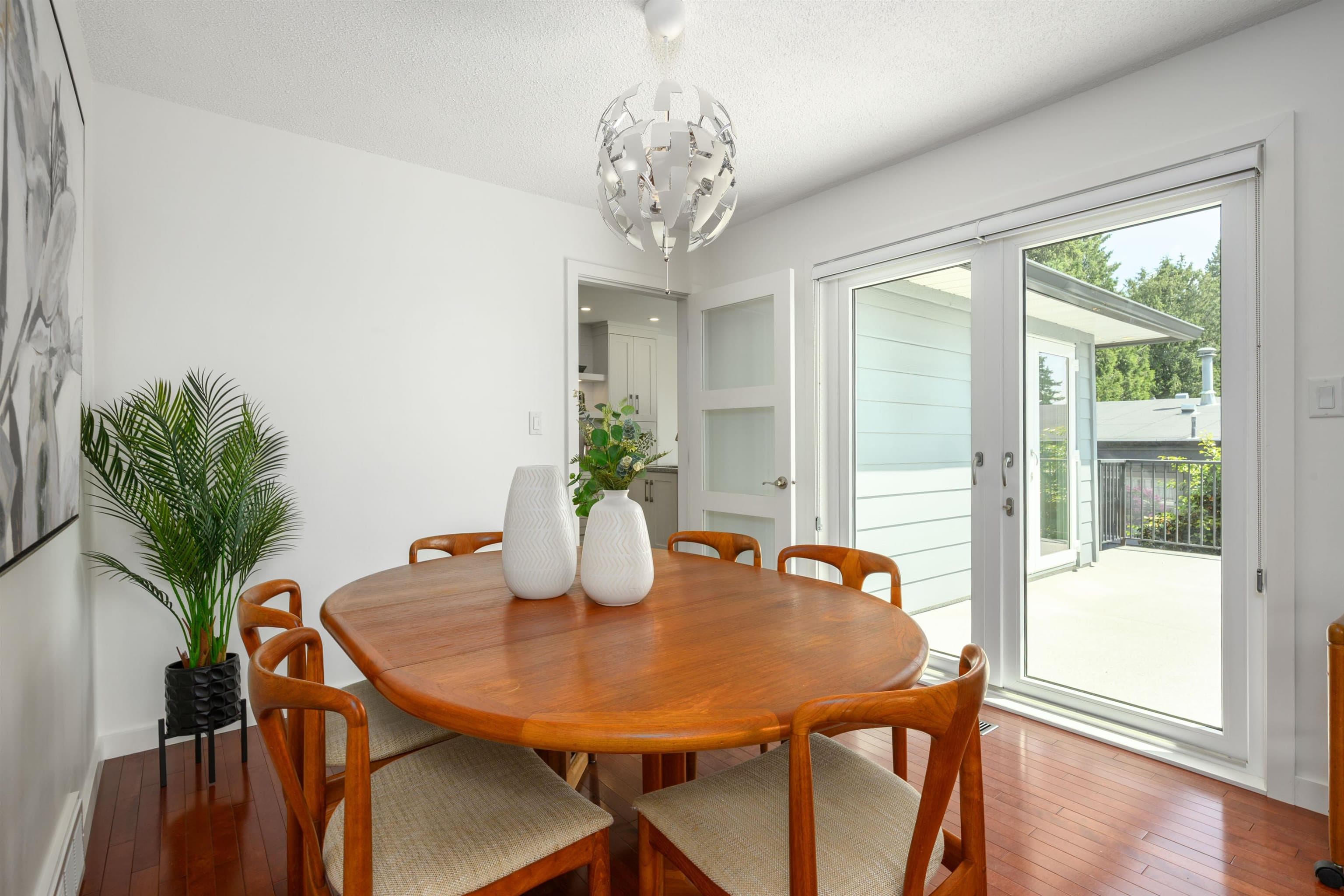 2527 Arundel Lane, Coquitlam, V3K 5R9 — photo 5
