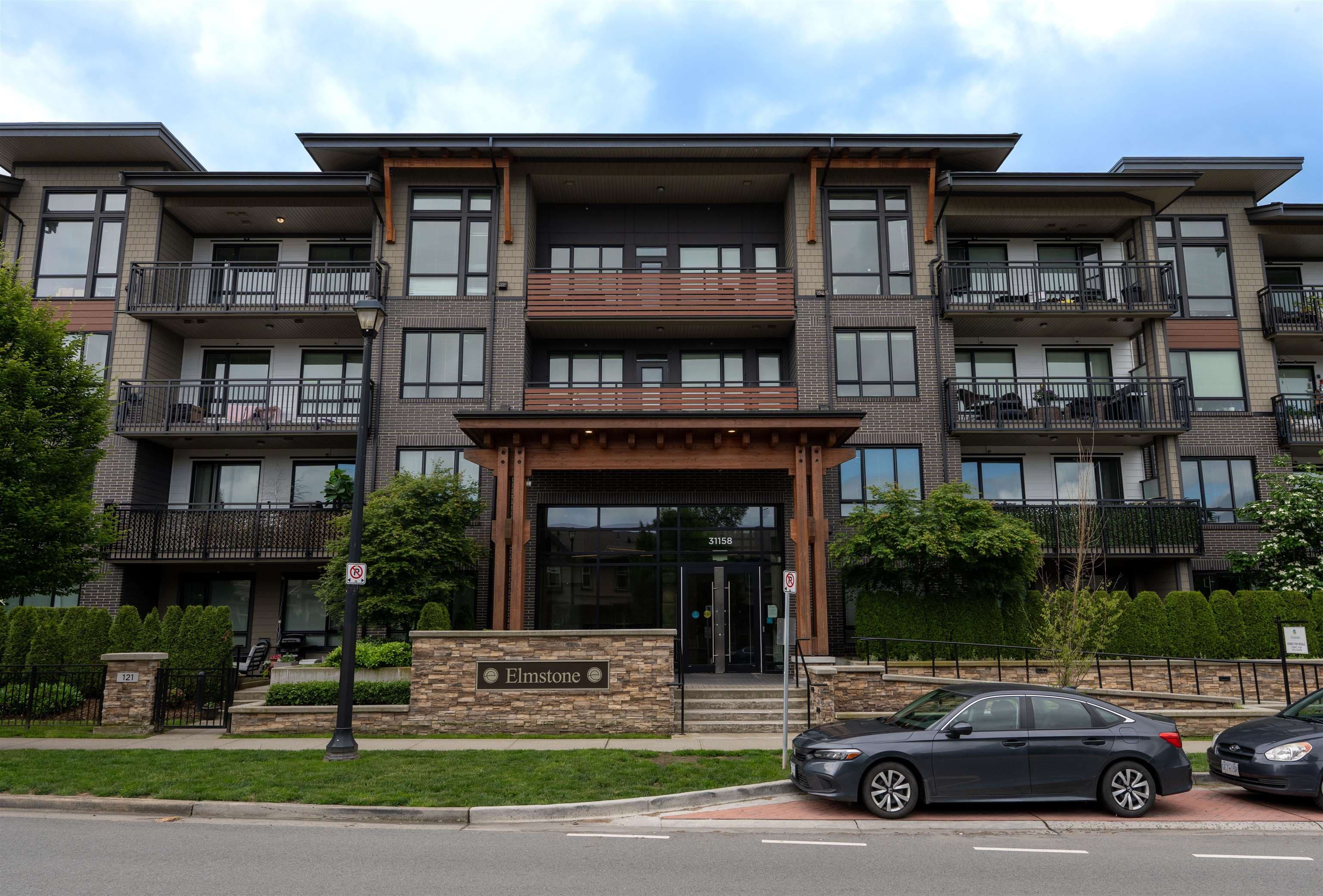 323 - 31158 Westridge Place, Abbotsford, V2T 0K5 — photo 1