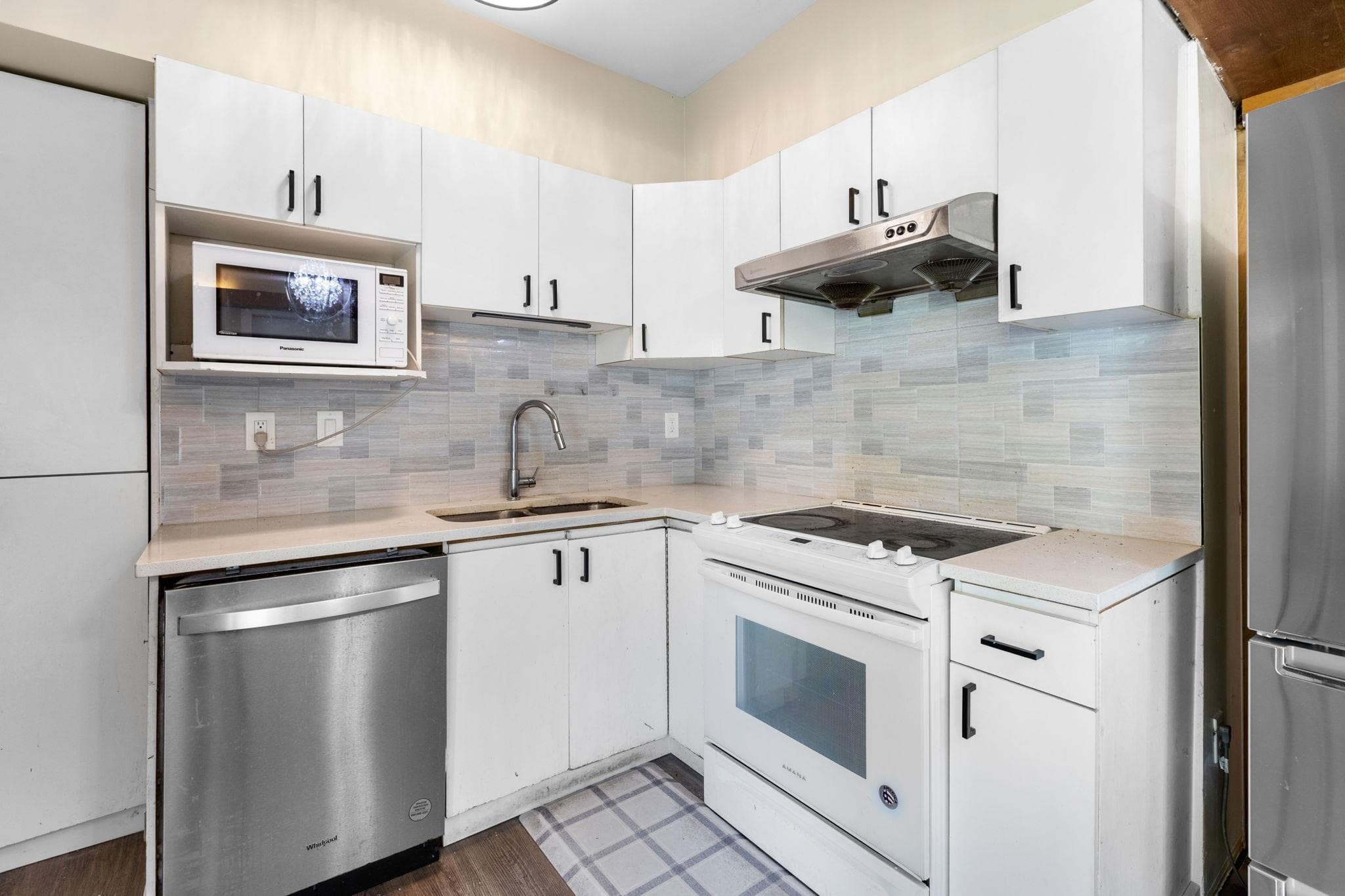 2013 Marine Way, New Westminster, V3M 2H2 — photo 2