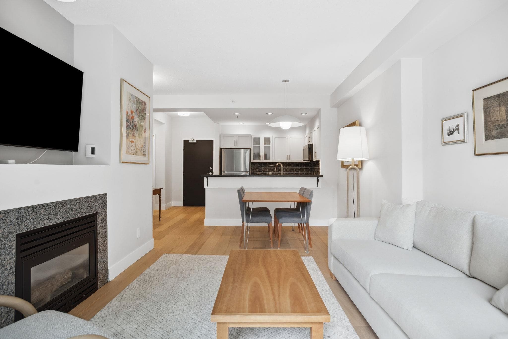 100 - 1688 Robson Street, Vancouver, V6G 1C7 — photo 3