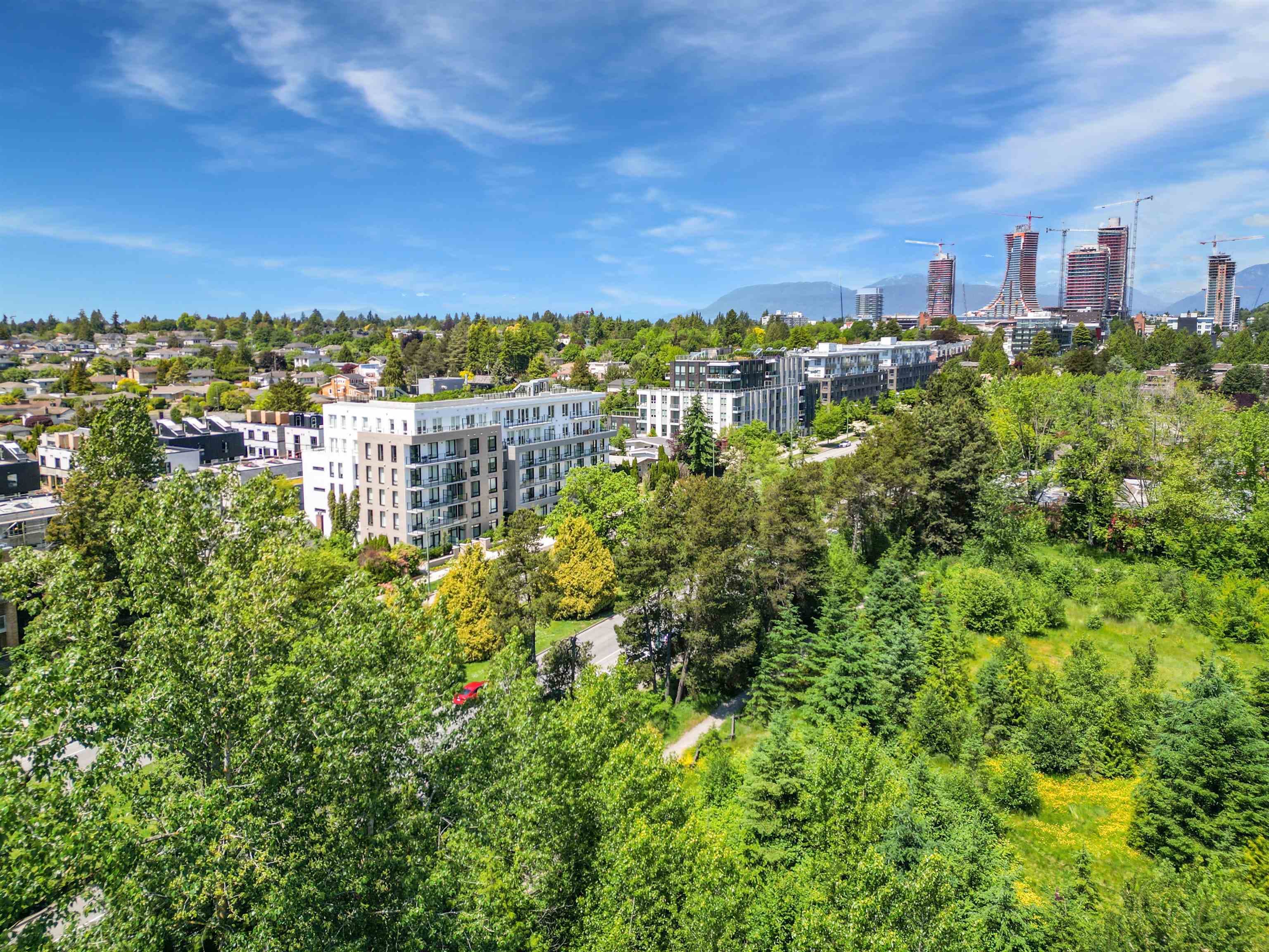 305 - 6859 Cambie Street, Vancouver, V6P 0M4 — photo 3