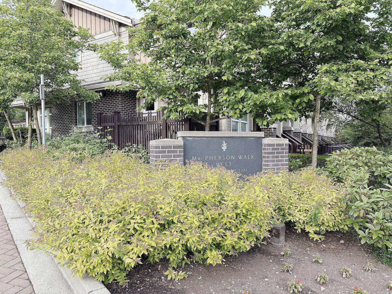 207 - 5775 Irmin Street, Burnaby