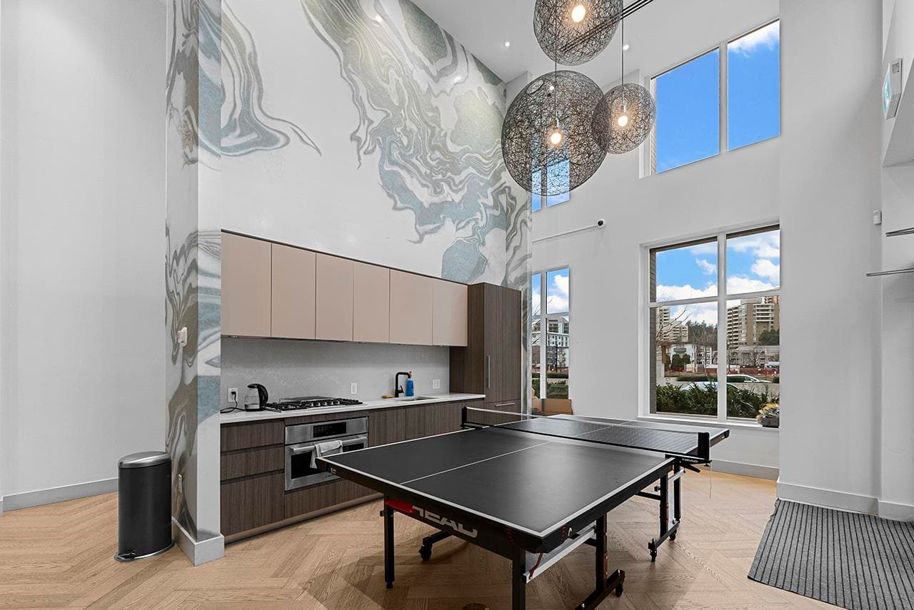 709 - 6463 Silver Avenue, Burnaby, V5H 0K4 — photo 4