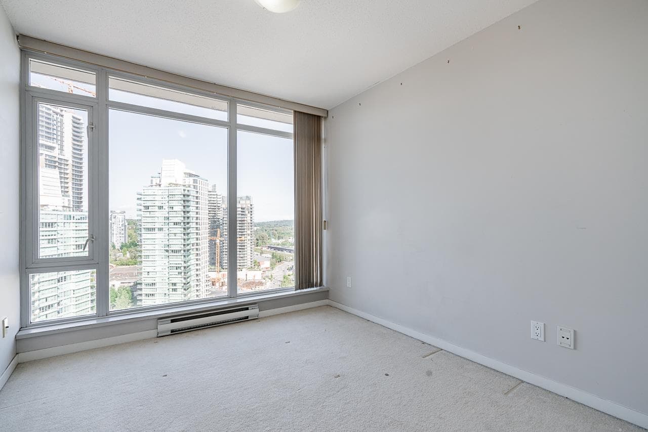 2305 - 2133 Douglas Road, Burnaby, V5C 0E9 — photo 5