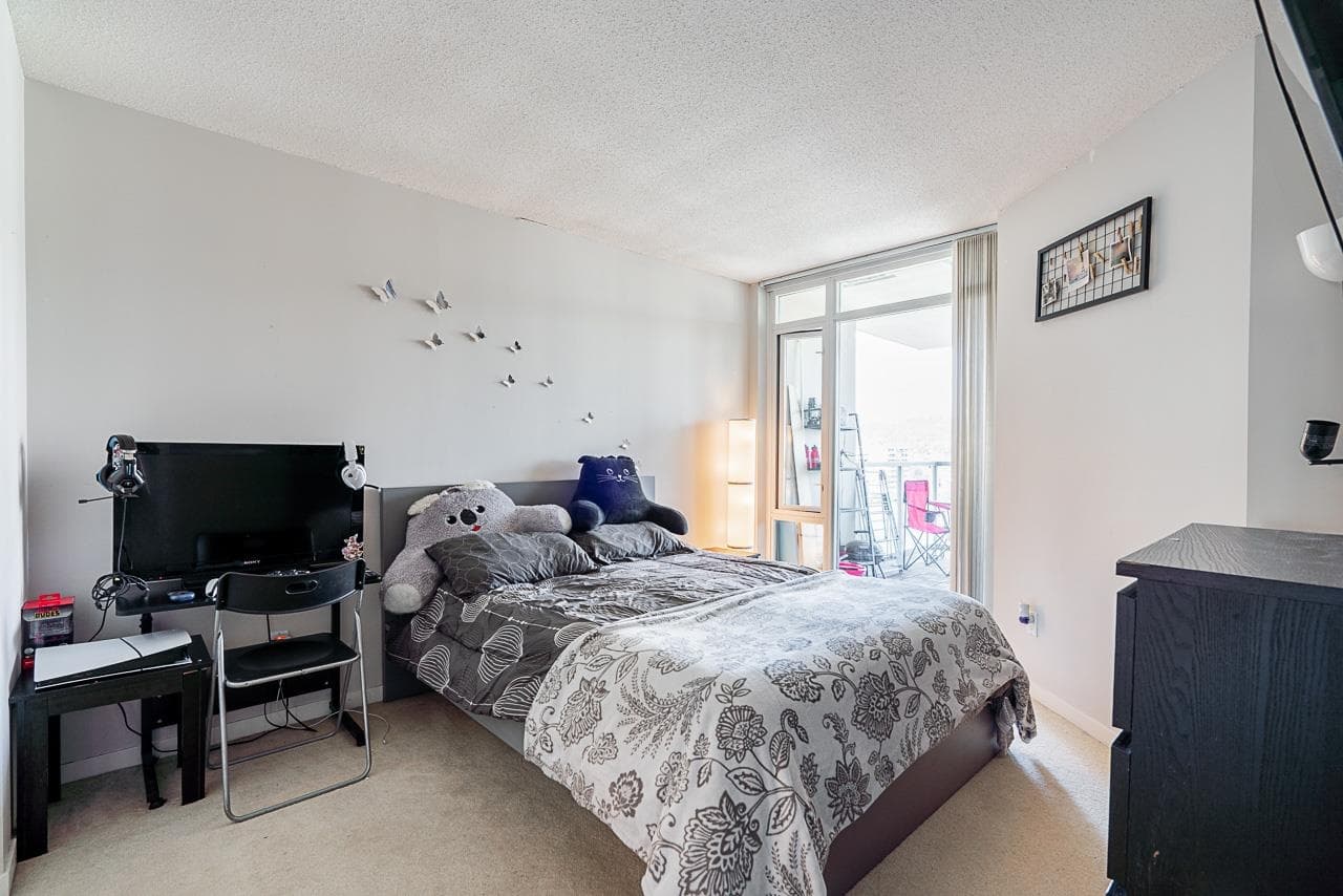 2305 - 2133 Douglas Road, Burnaby, V5C 0E9 — photo 4