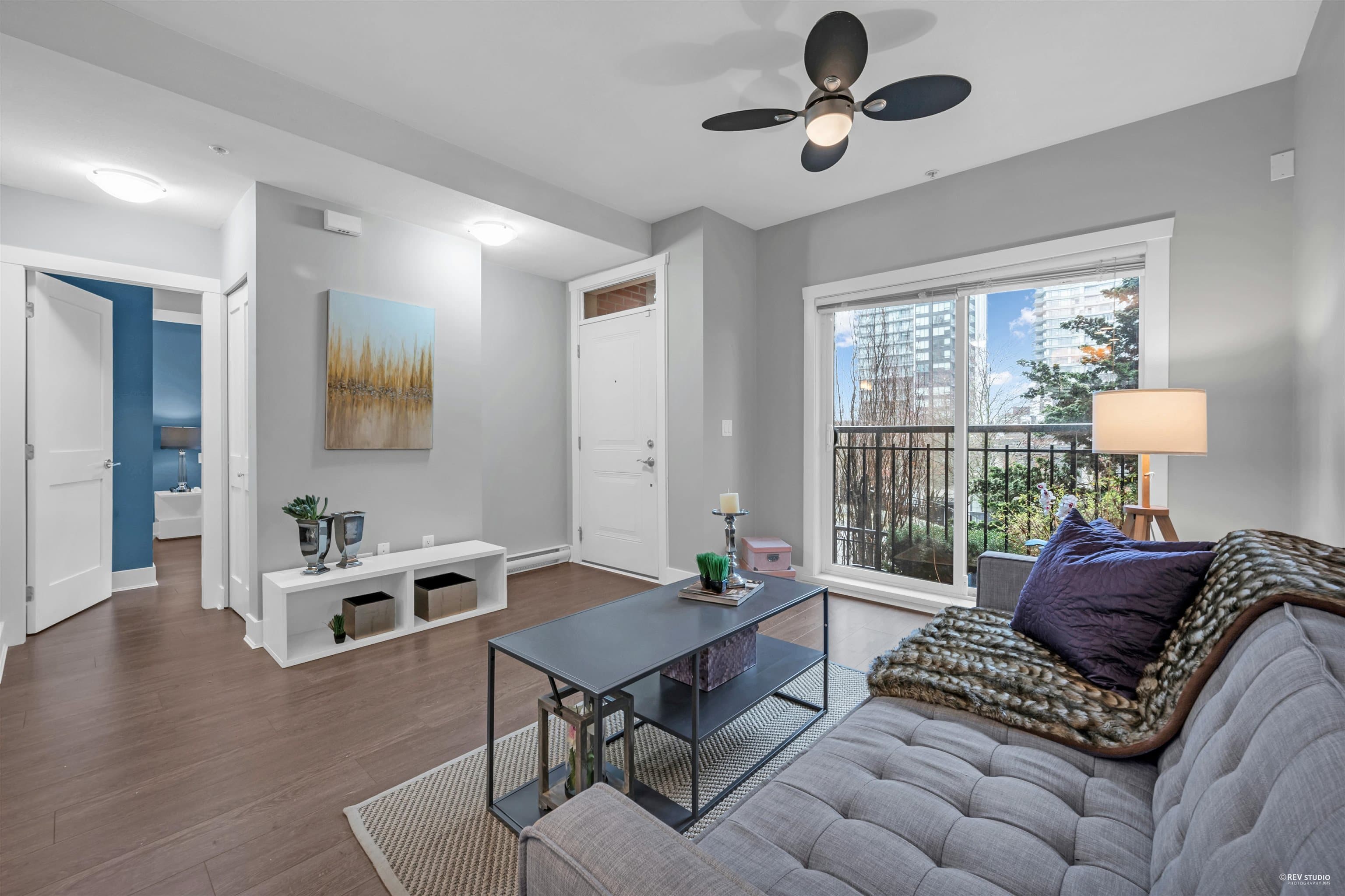 202 - 828 Royal Avenue, New Westminster, V3M 1J9 — photo 4