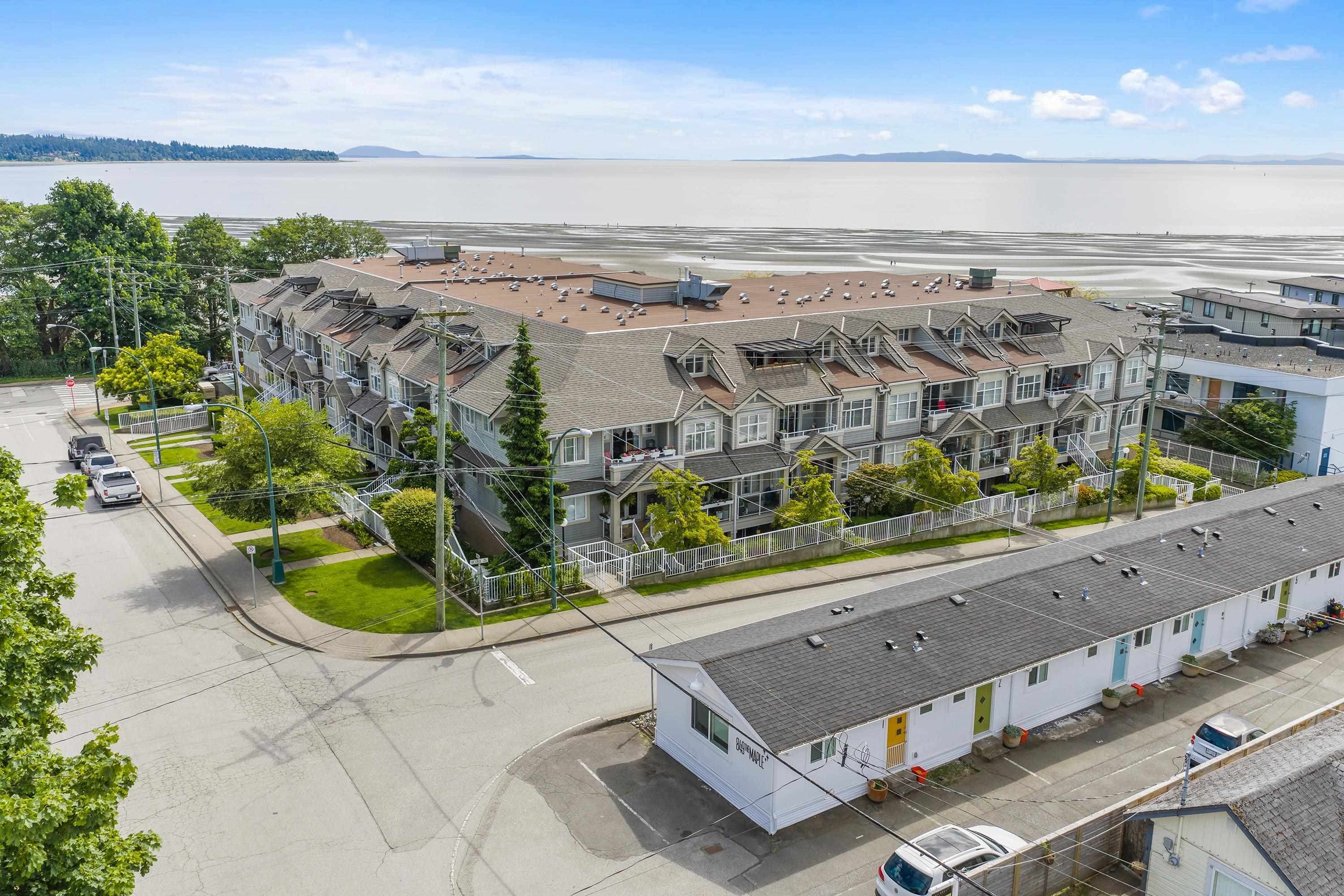 406 - 15621 Marine Drive, White Rock, V4B 1E1 — photo 2