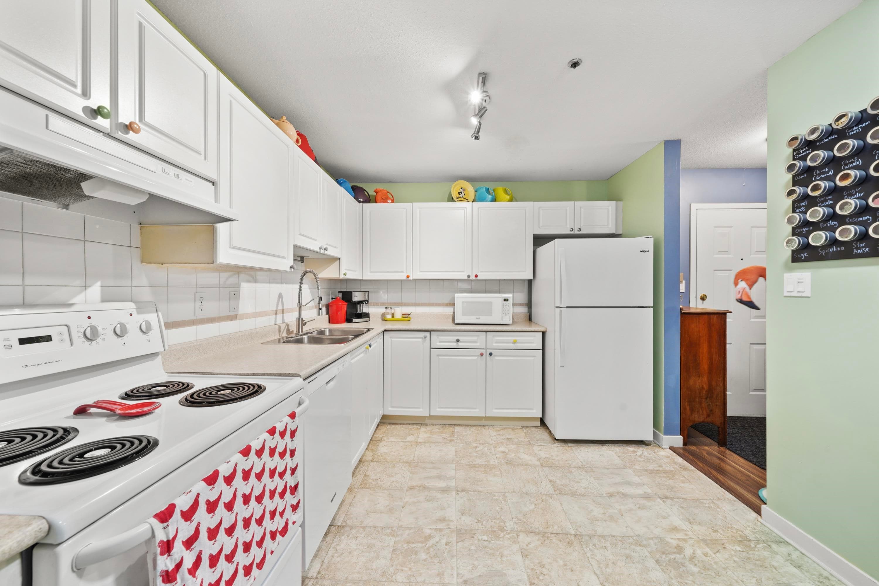 615 - 1310 Cariboo Street, New Westminster, V3M 1X2 — photo 2