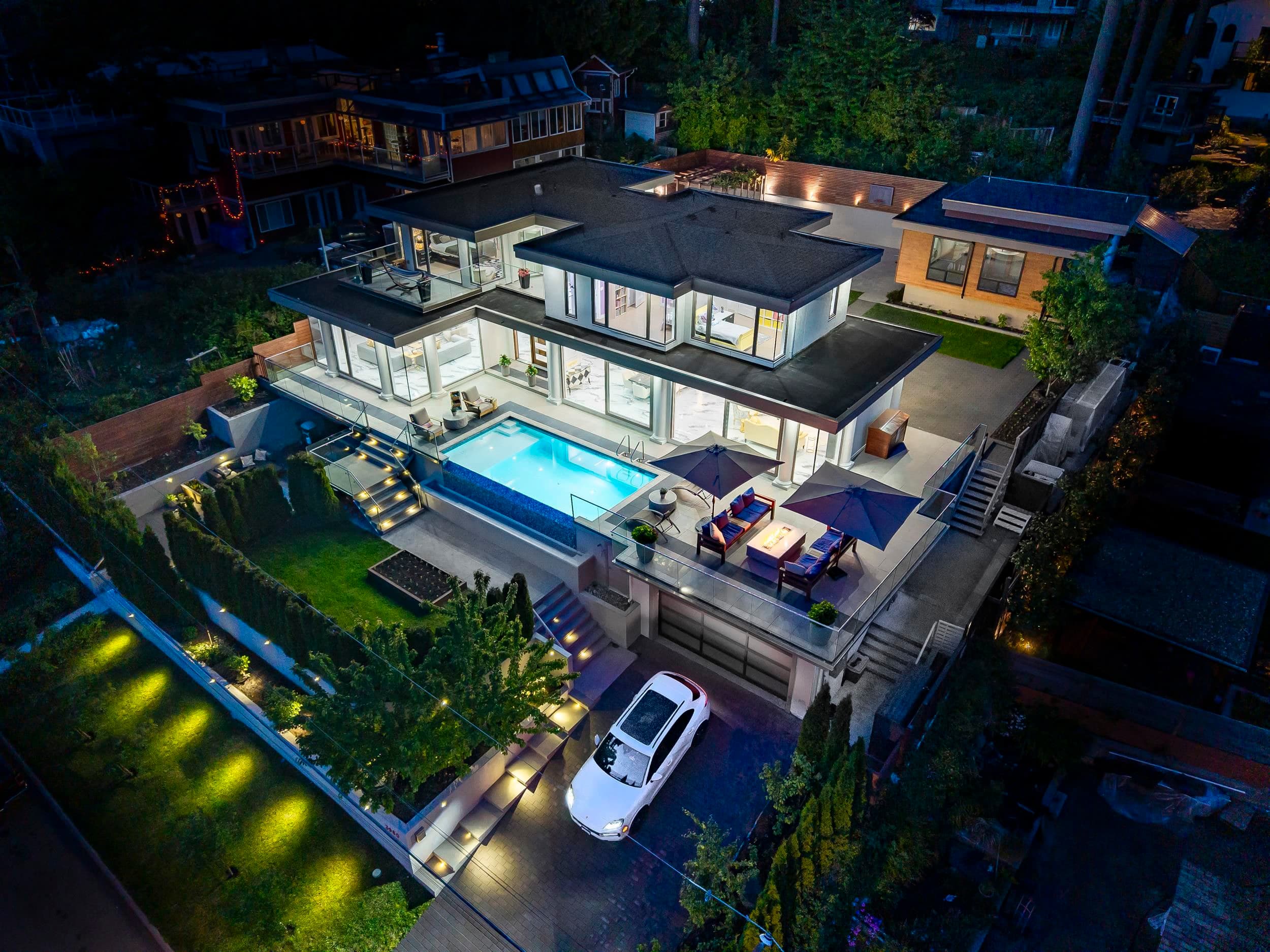 3980 Norwood Avenue, North Vancouver