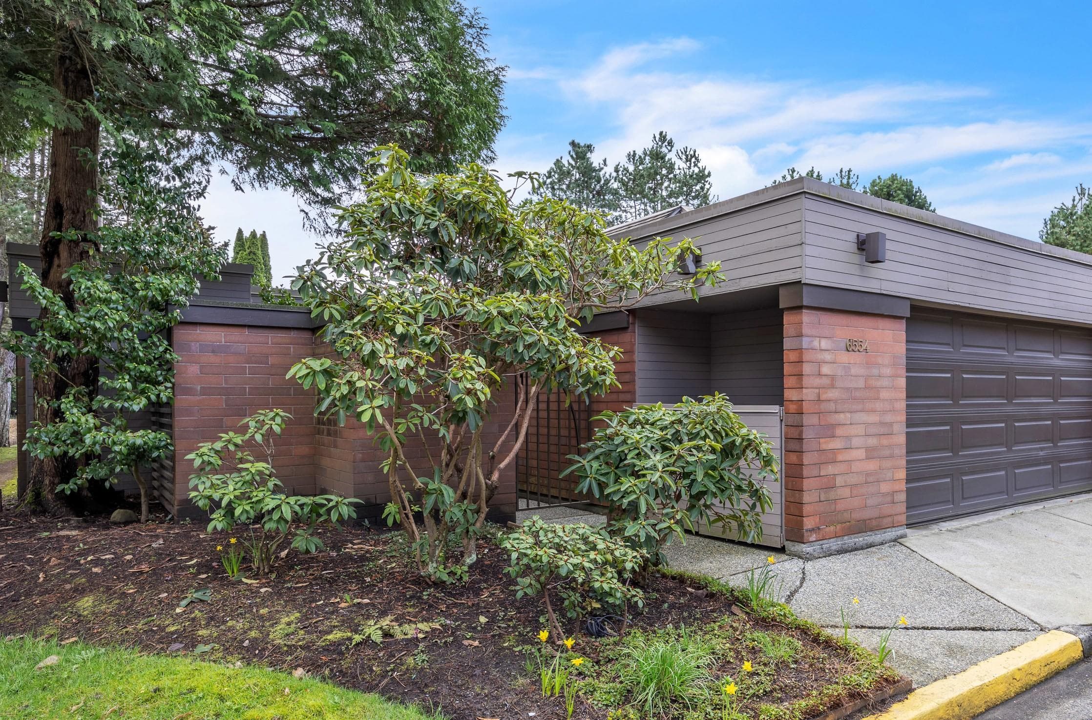 6554 Pinehurst Drive, Vancouver