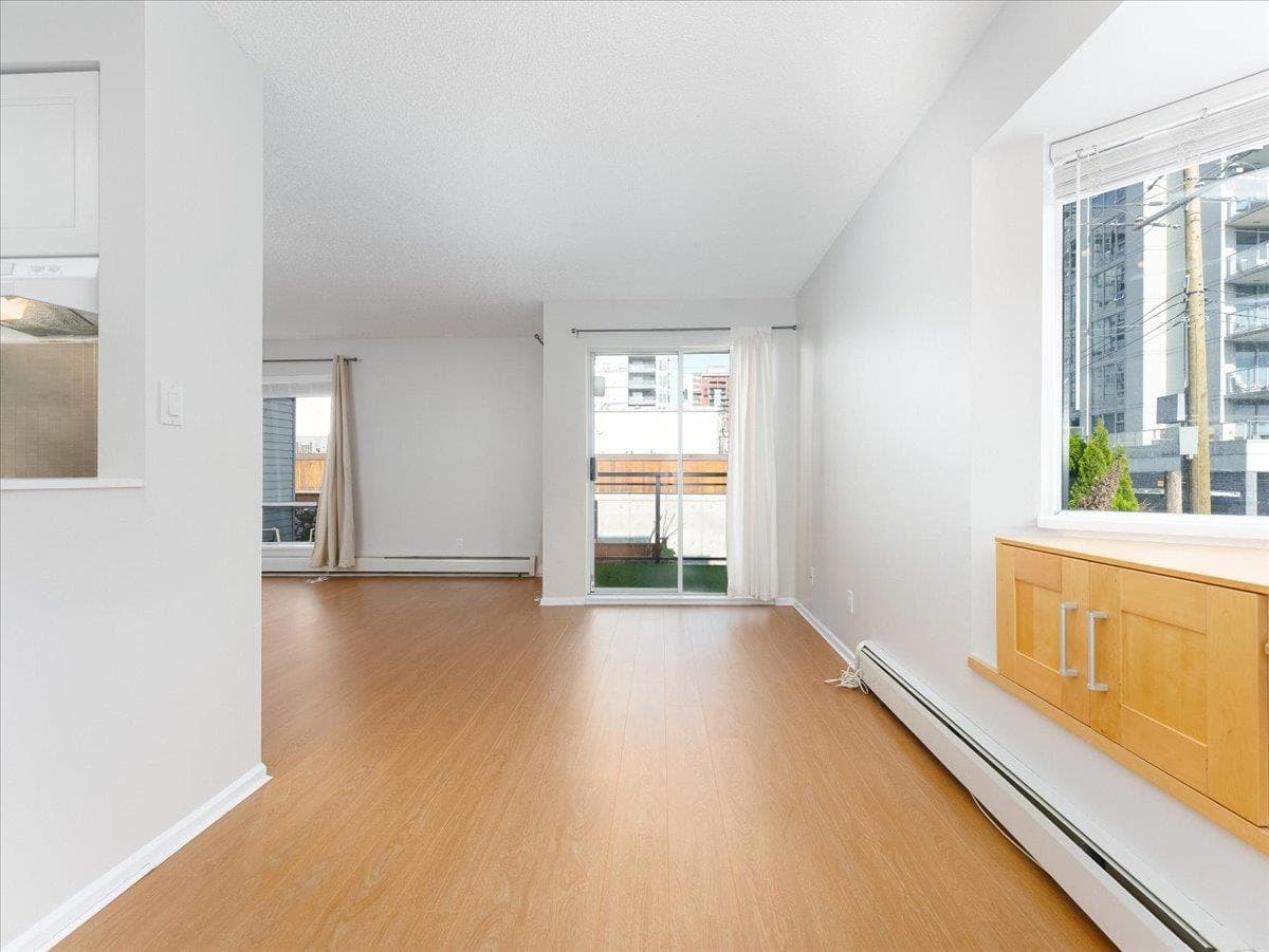 202 - 1550 Chesterfield Avenue, North Vancouver, V7M 2N6 — photo 5