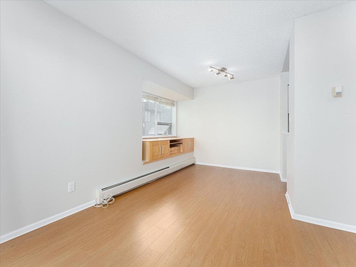 202 - 1550 Chesterfield Avenue, North Vancouver, V7M 2N6 — photo 4