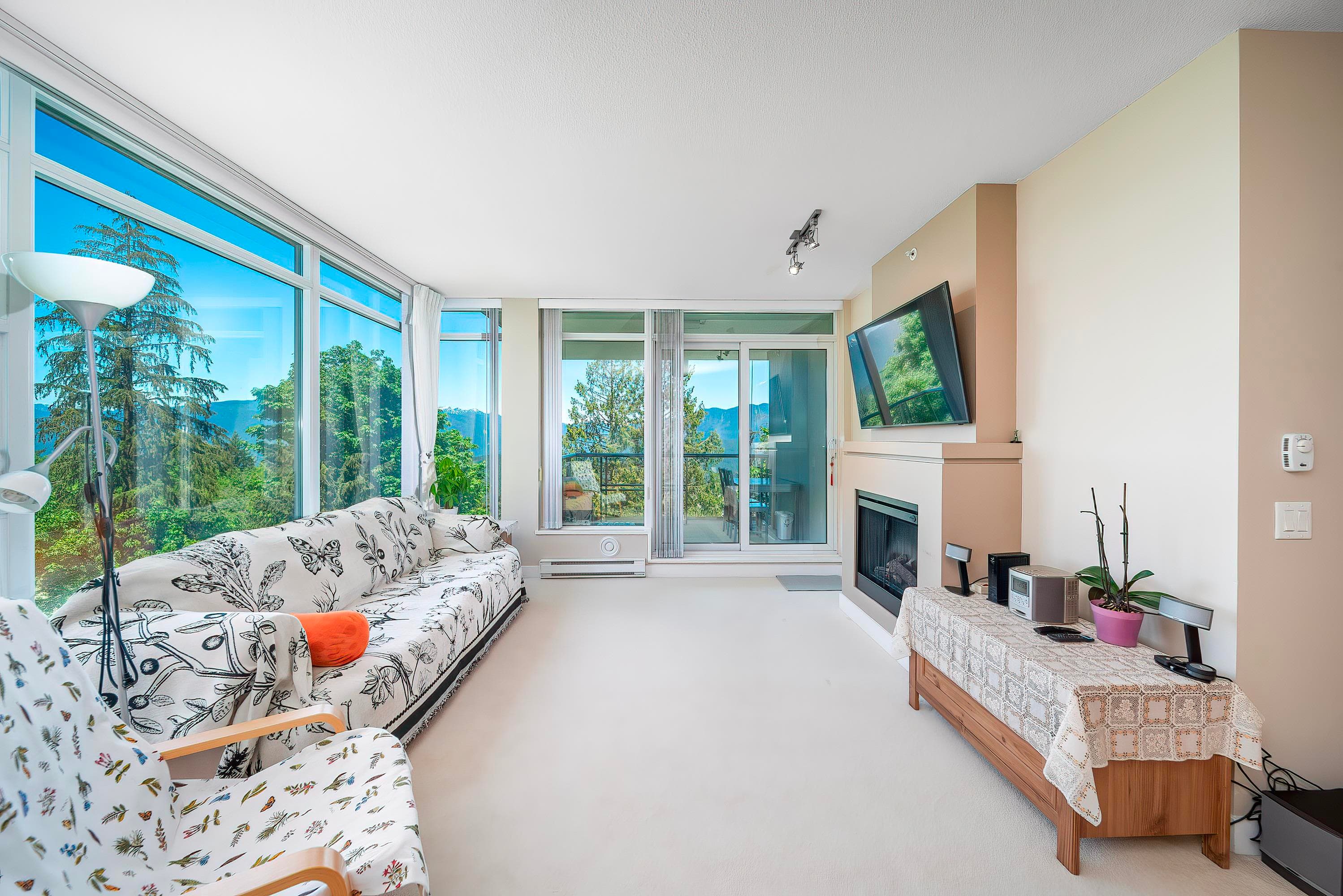 701 - 9222 University Crescent, Burnaby, V5A 0A6 — photo 3