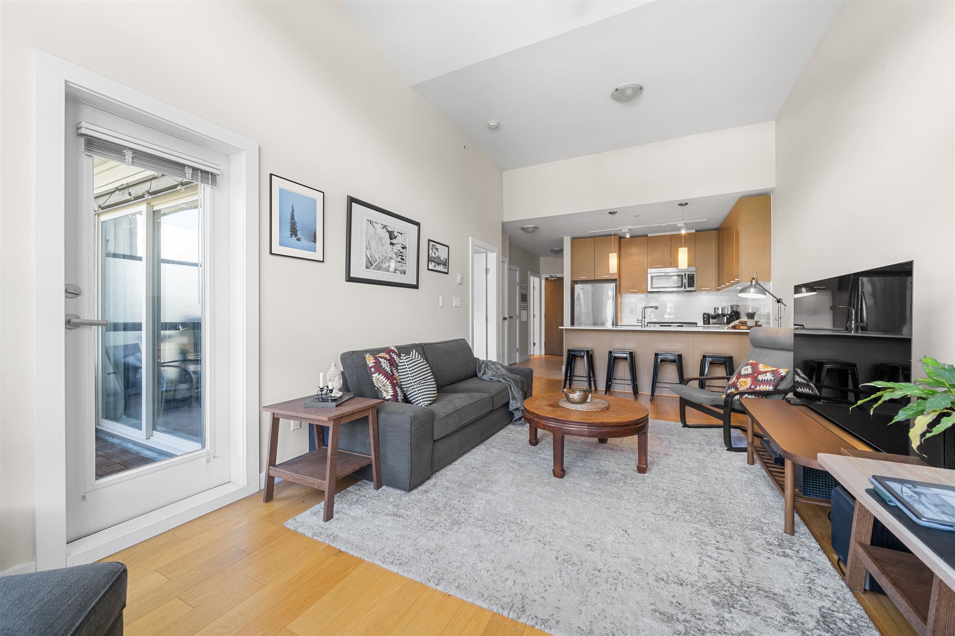 402 - 1182 W 16th Street, North Vancouver, V7P 0B3 — photo 3