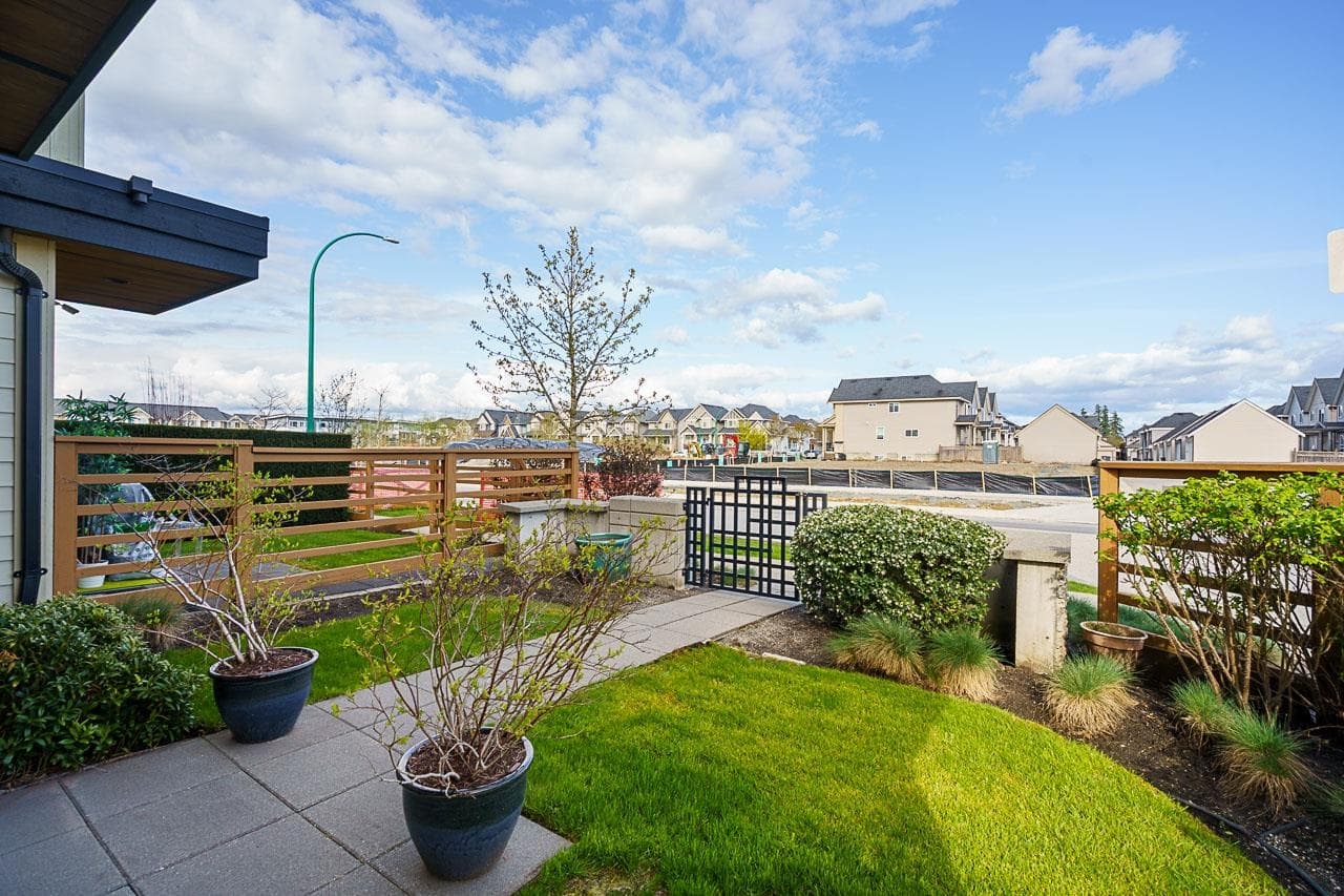 85 - 19477 72a Avenue, Surrey, V4N 6M2 — photo 4