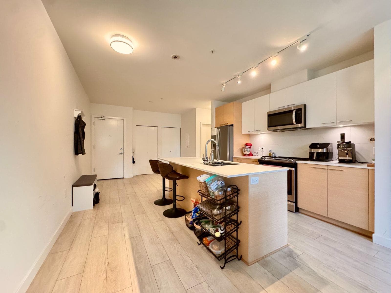 305 - 10603 140 Street, Surrey, V3T 0M8 — photo 5