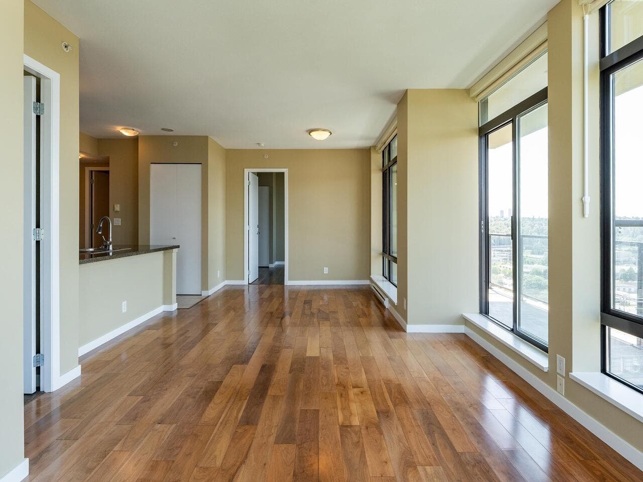 2204 - 2345 Madison Avenue, Burnaby, V5C 0B4 — photo 4