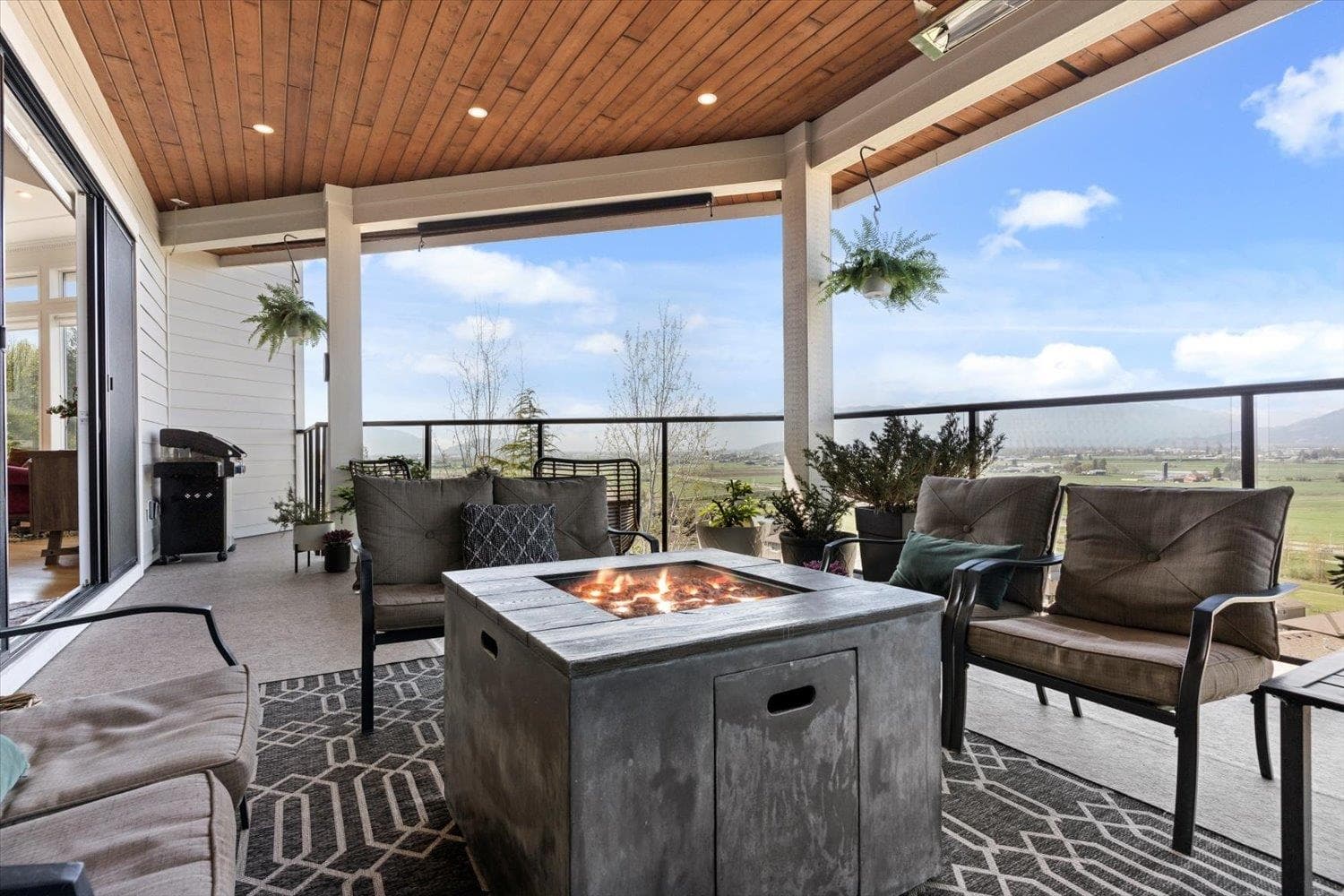 55 - 50778 Ledgestone Place, Chilliwack, V2P 0E7 — photo 3