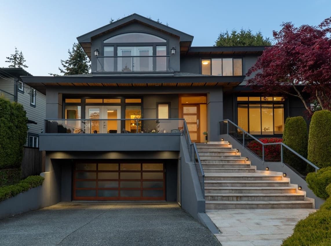 2257 Fulton Avenue, West Vancouver