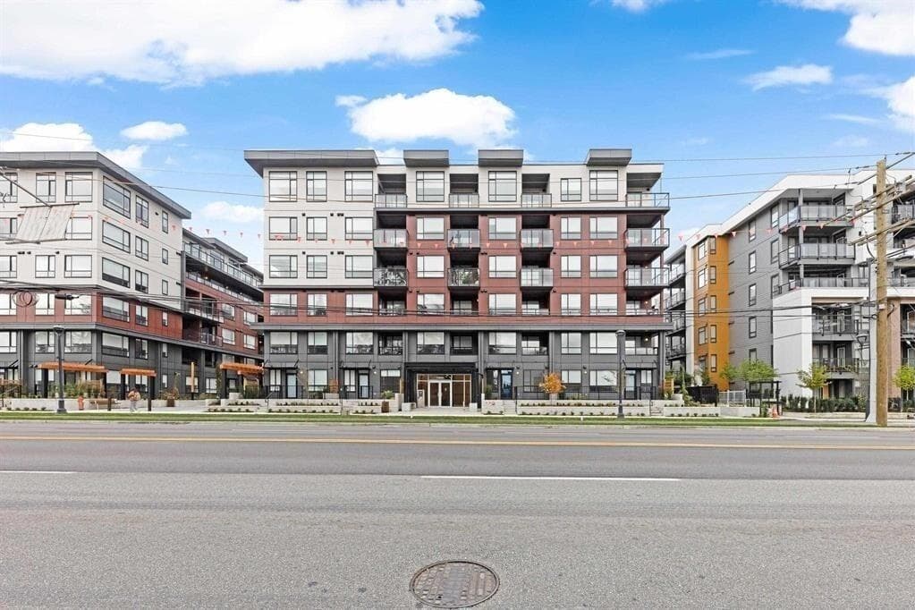 W302 - 13838 108 Avenue, Surrey, V3T 2K8 — photo 2